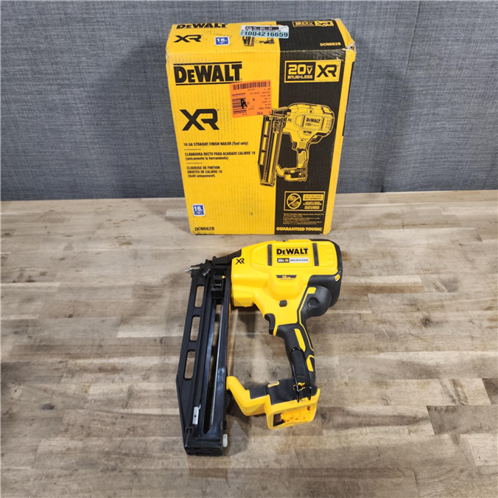 HOUSTON LOCATION - AS-IS DEWALT 20V MAX XR 16-Gauge Lithium-Ion Cordless Finish Nailer (Tool Only)