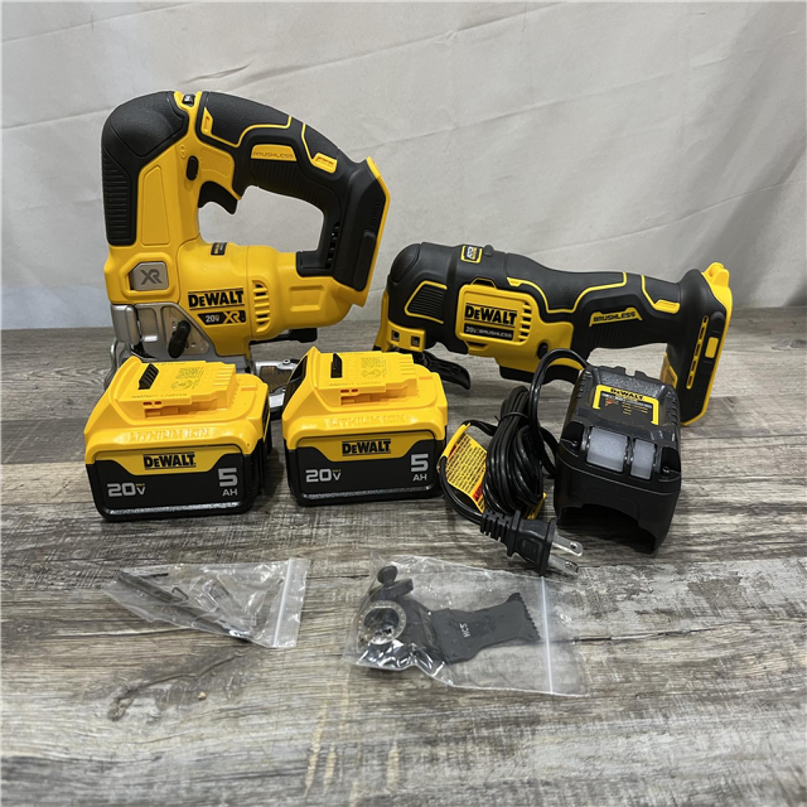 AS-IS DEWALT 20V Lithium-Ion 2-Tool Cordless Combo Kit