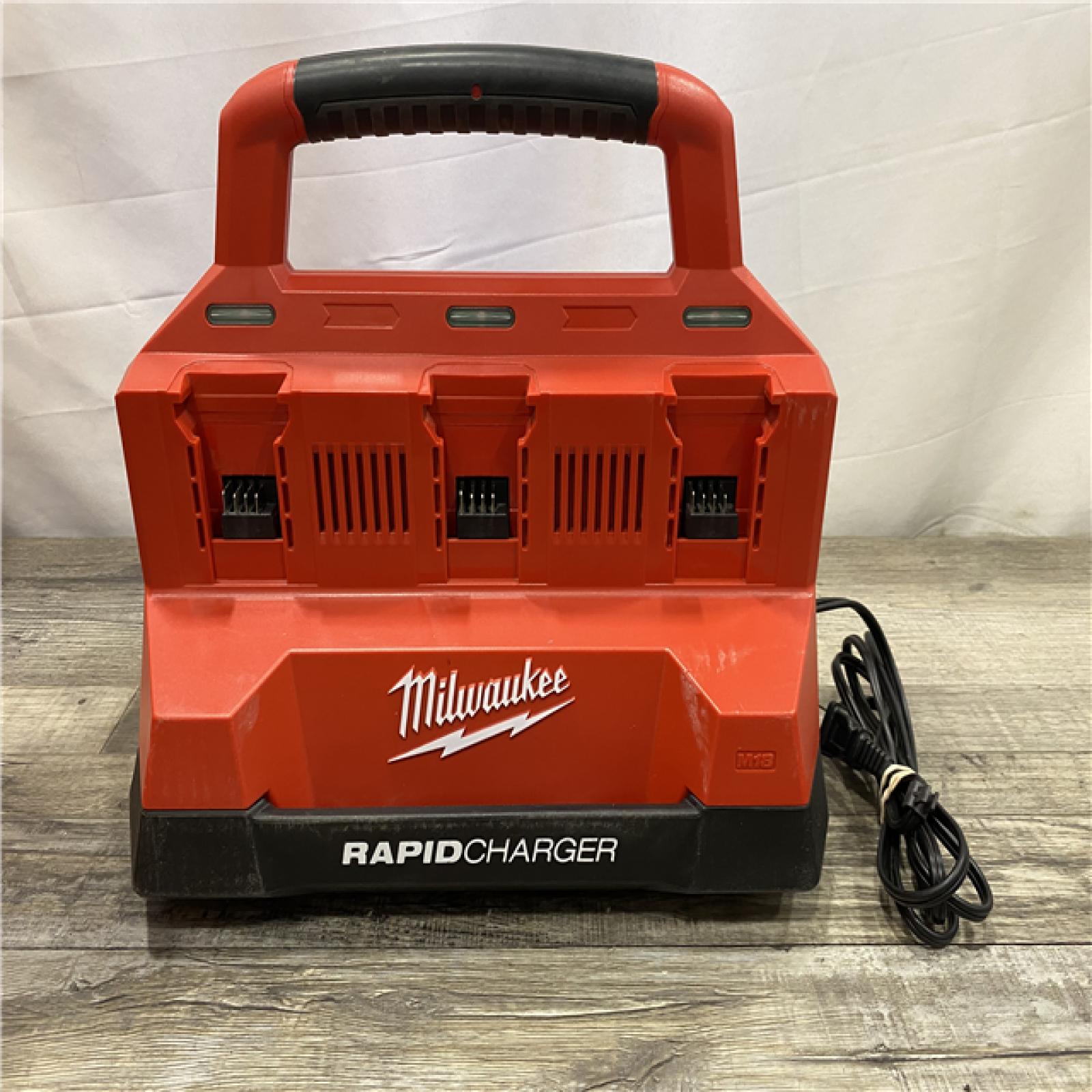 AS-IS Milwaukee 18V Lithium-Ion PACKOUT 6-Port Rapid Charger