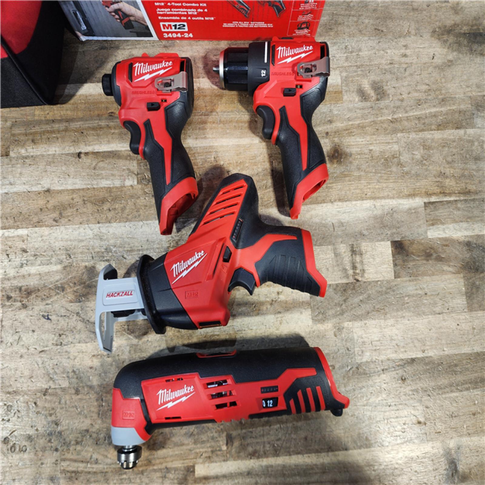 HOUSTON LOCATION - AS-IS MILWAUKEE M12 4 TOOL COMBO KIT