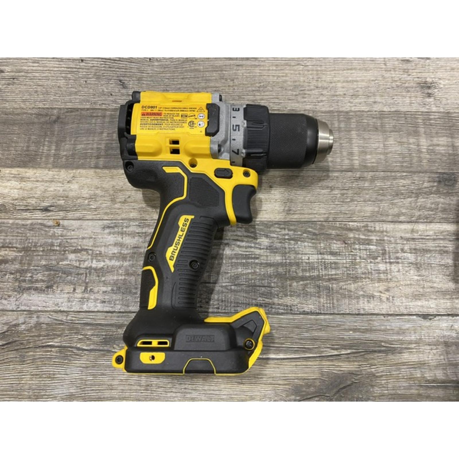 AS-IS DEWALT 20V XR Lithium-Ion Cordless Brushless 1/2 in. Drill/Driver Kit