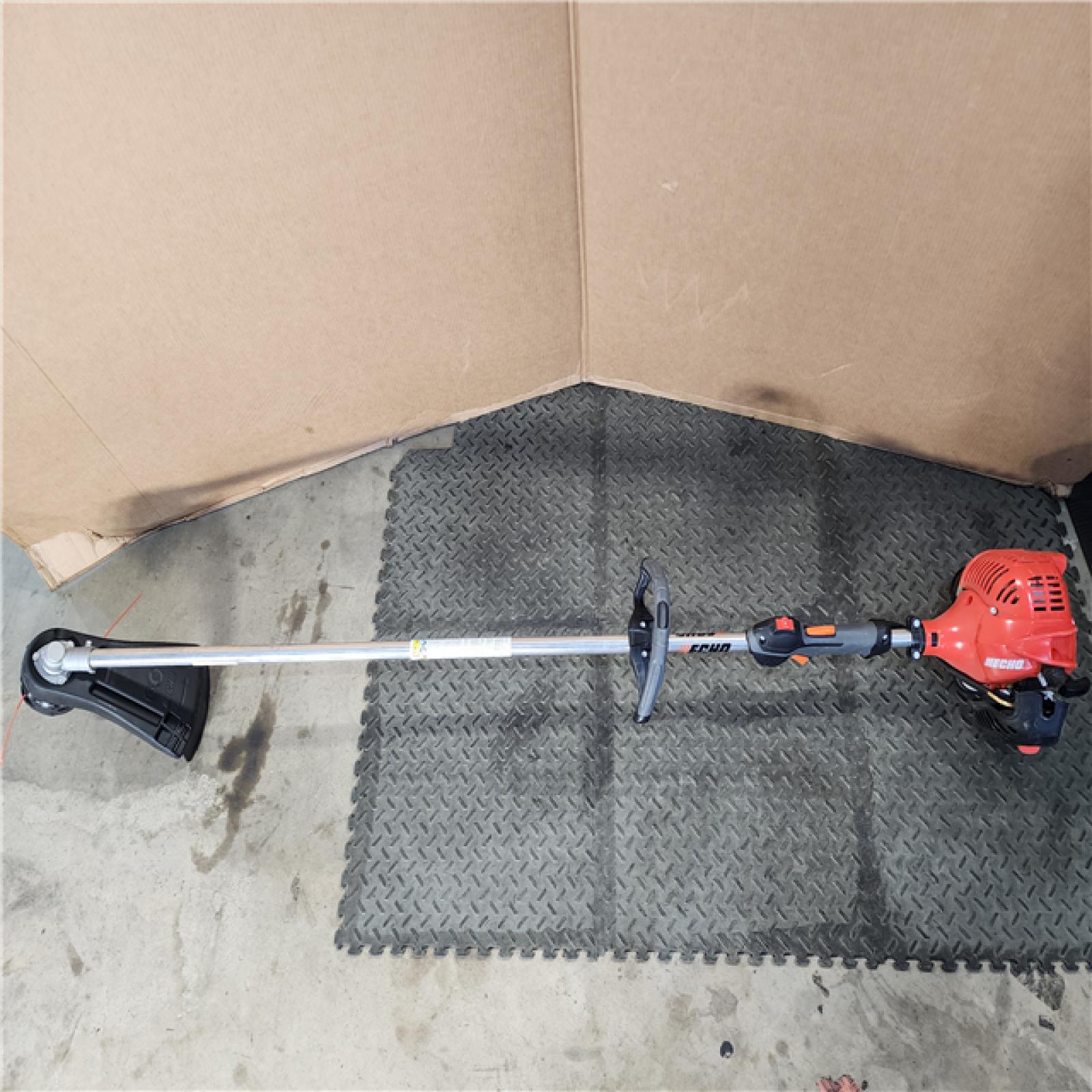 HOUSTON LOCATION - AS-IS ECHO SRM-225 Gas 2-Stroke Straight Shaft Trimmer