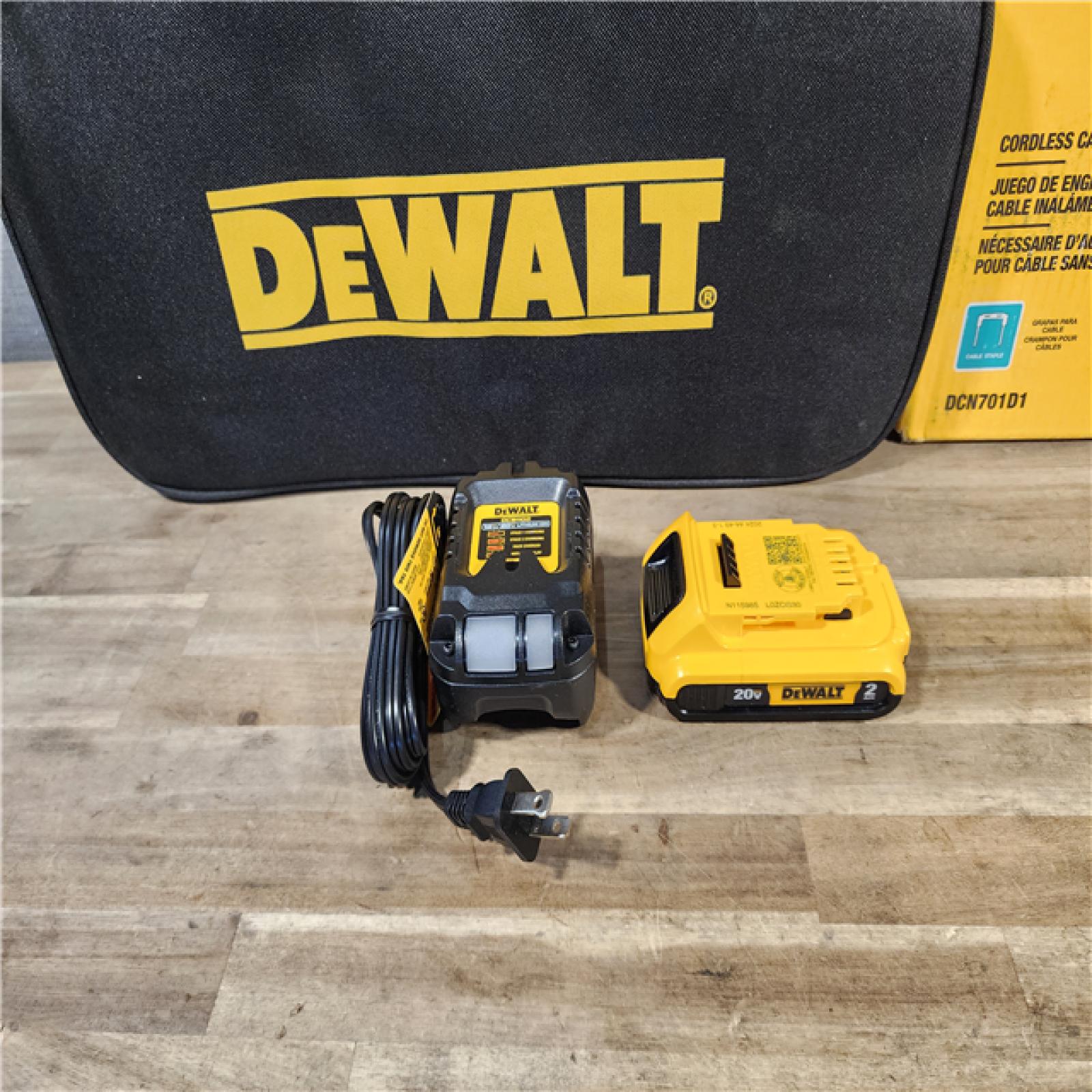 HOUSTON LOCATION - AS-IS DEWALT Cordless Cable Stapler KIT