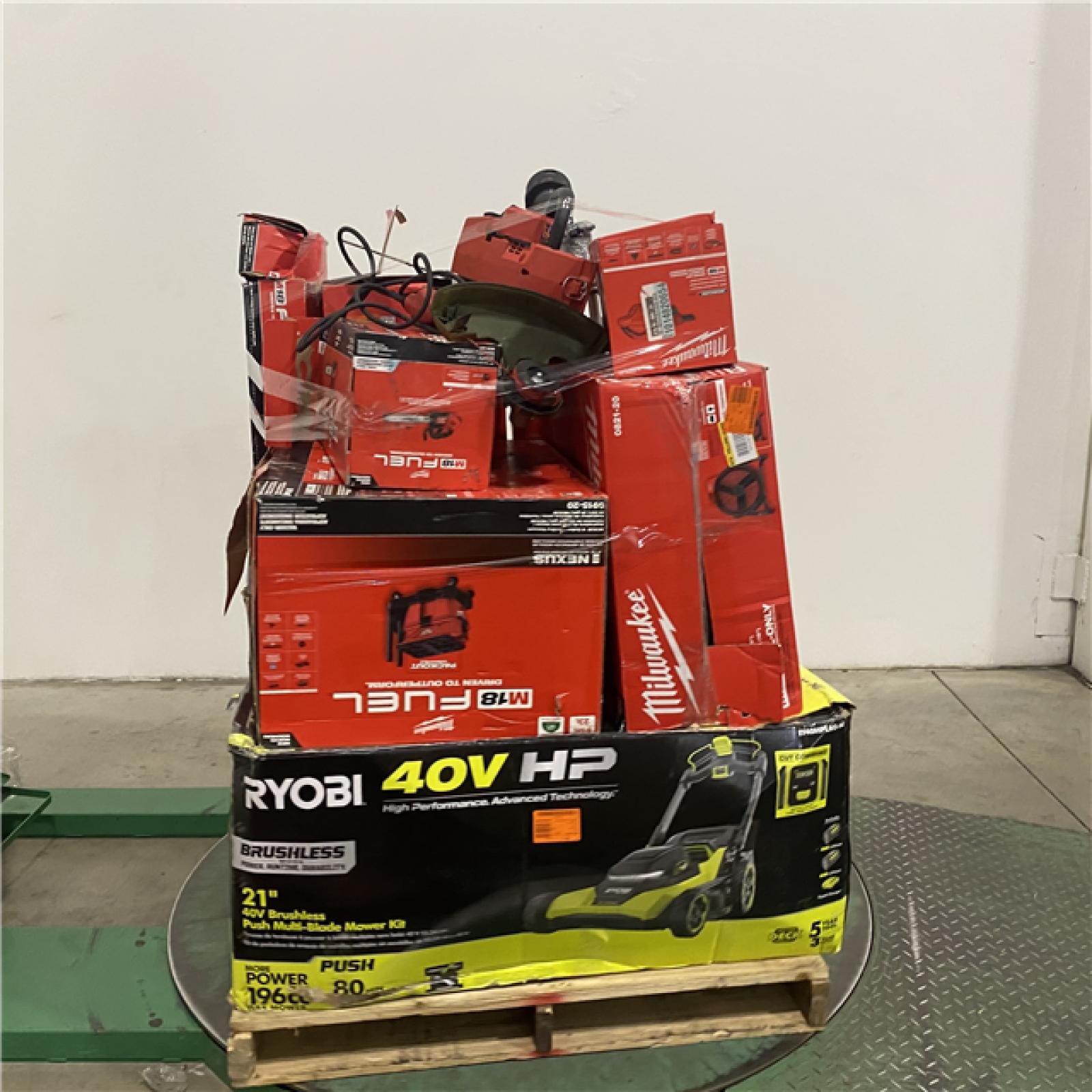 Dallas Location - As-Is Tool Pallet