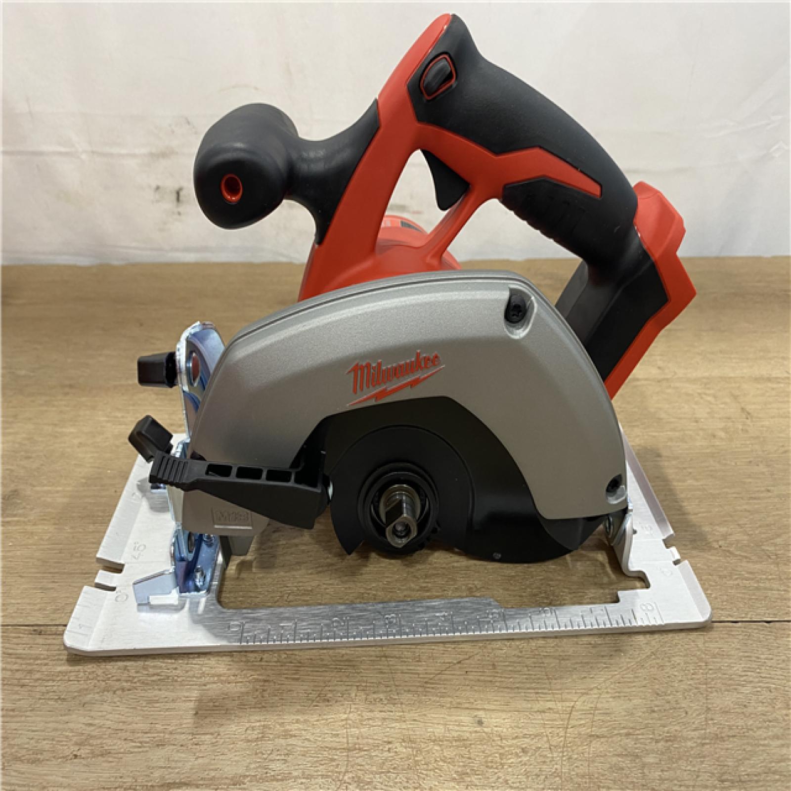 AS-IS Milwaukee 18V Lithium-Ion Cordless 6-1/2 in. Circular Saw (Tool-Only)