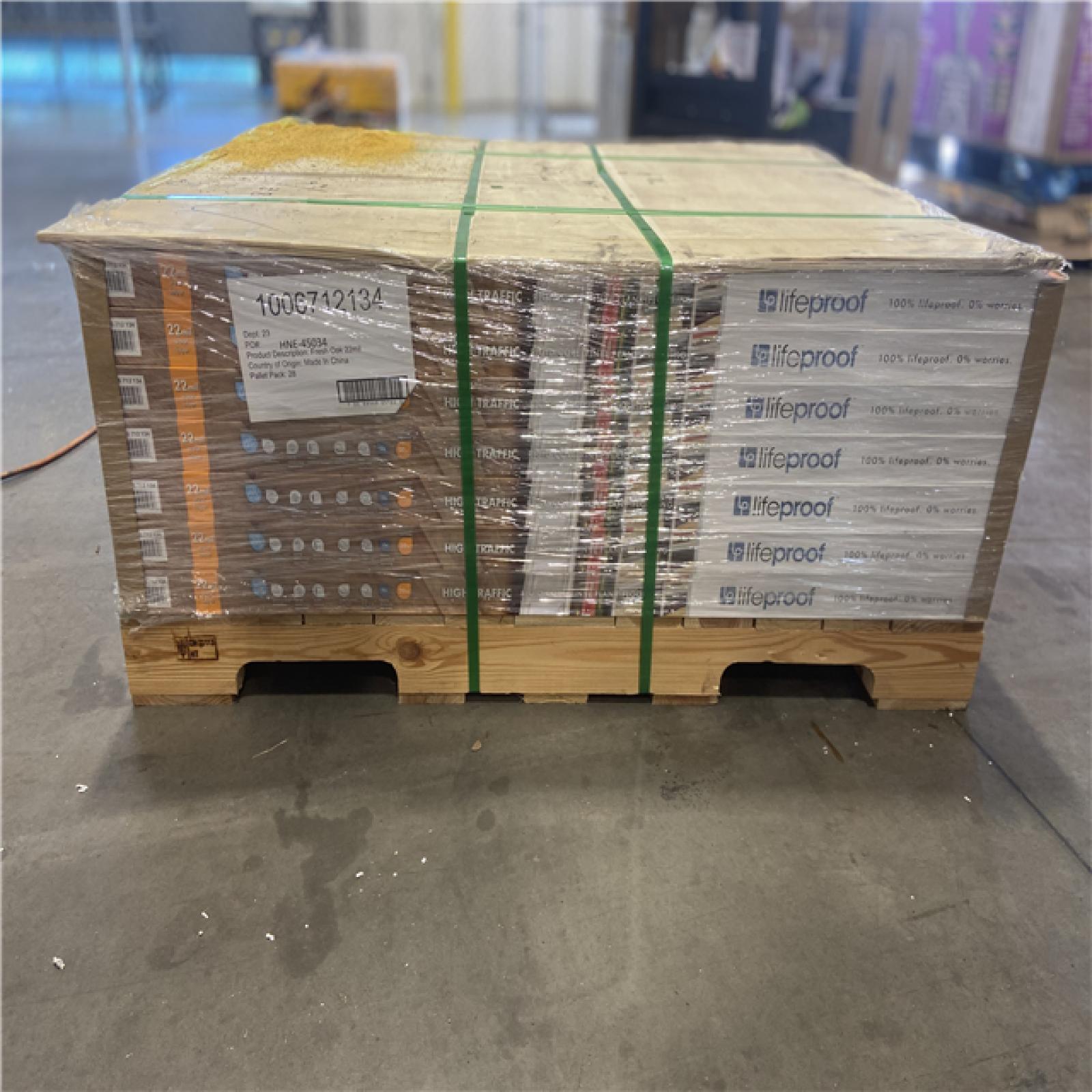 DALLAS LOCATION - Lifeproof Fresh Oak 22 MIL x 8.7 in. W x 48 in. L Click Lock Waterproof Luxury Vinyl Plank Flooring (20.1 sqft/case) (28 CASES)