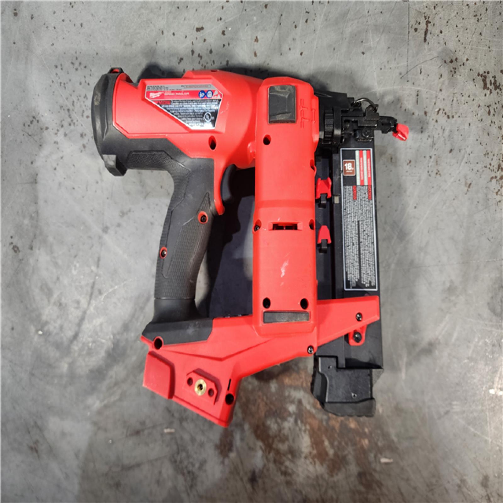 HOUSTON LOCATION - AS-IS MILWAUKEE 2 TOOL COMBO