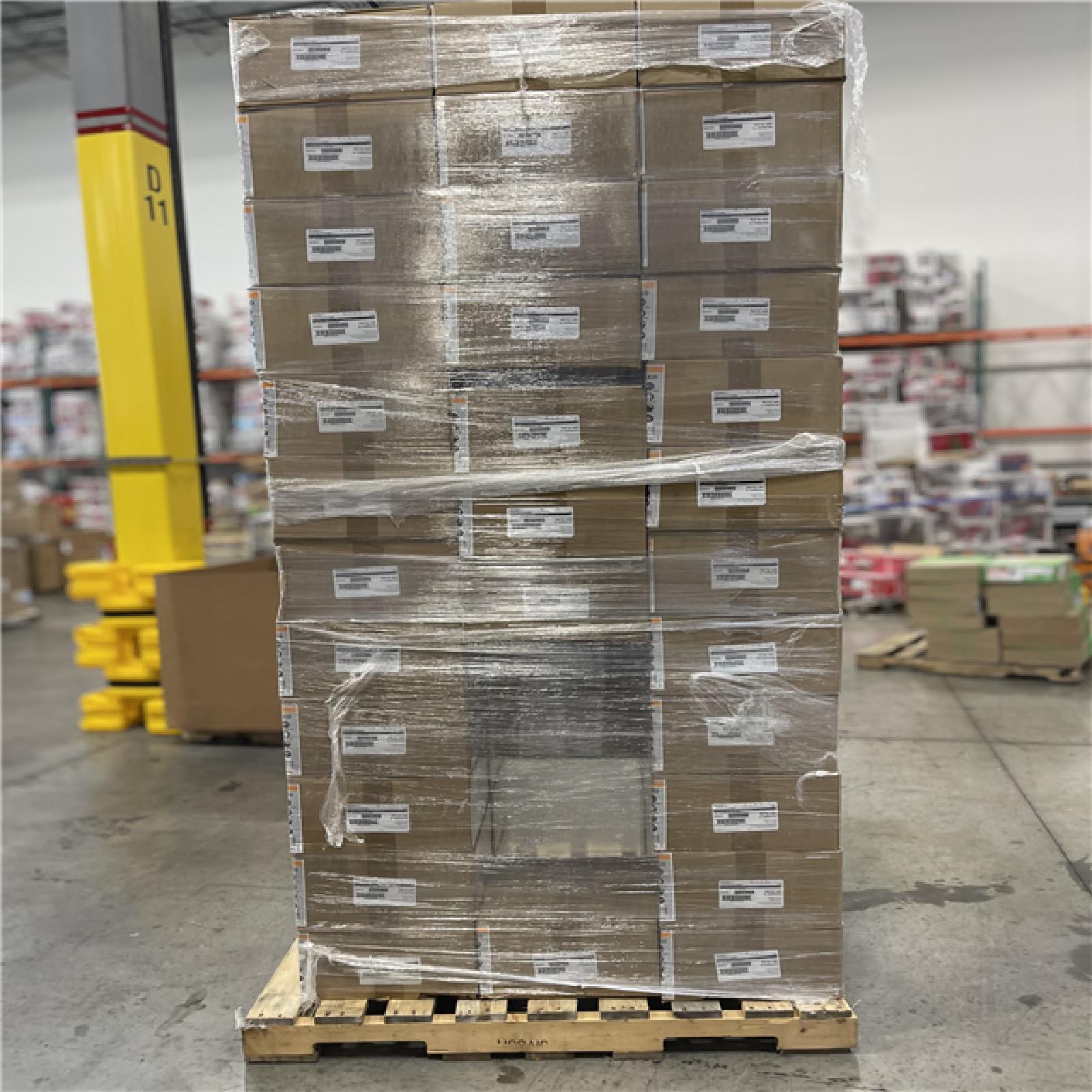 DALLAS LOCATION -LEDVANCE Integrated LED 6 in. Retro Fit Selectable Color 675 Lumen Dimmable Recessed Light White  Wet Rated (12-Pack)-PALLET-(60 CASES)