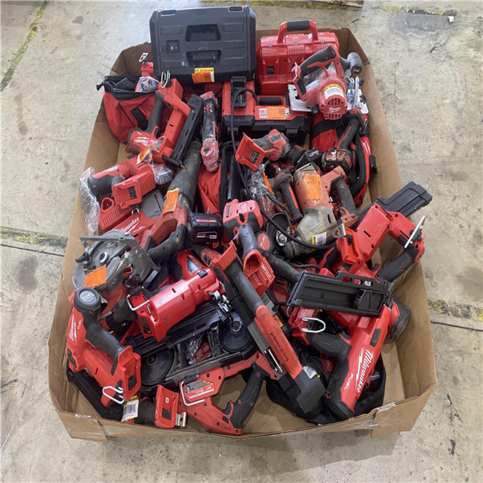 Houston Location AS IS - Tool Pallet