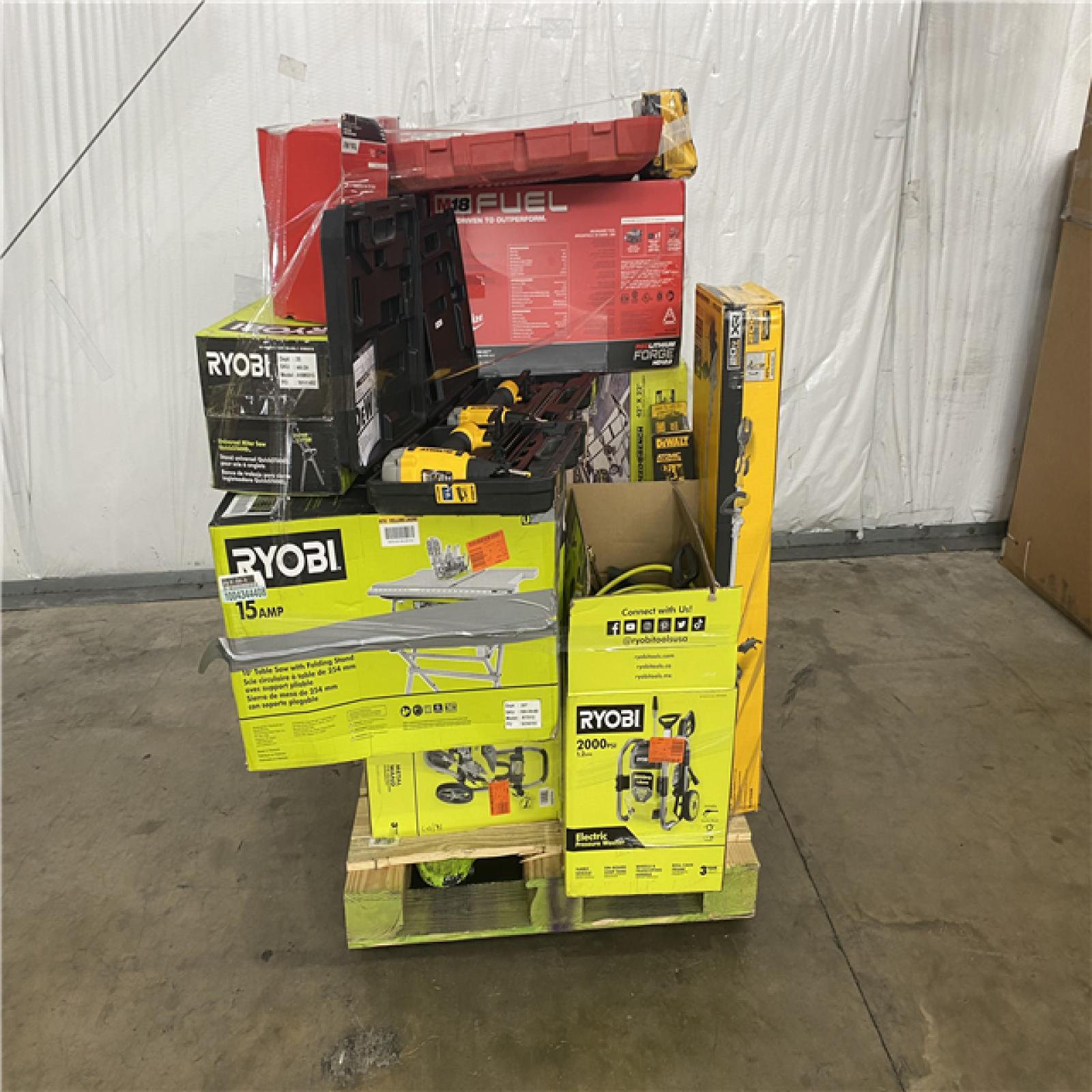 Houston Location AS IS - Tool Pallet