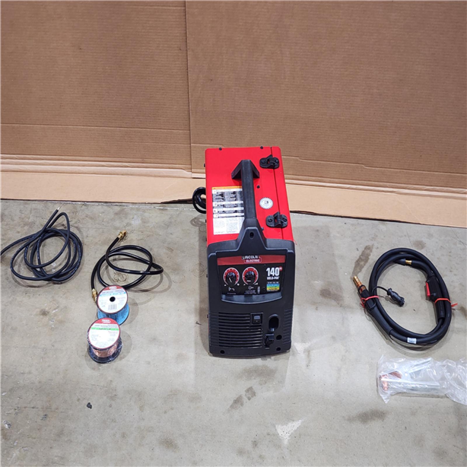 HOUSTON LOCATION - AS-IS Lincoln Electric 140 amp weld pak 140hd