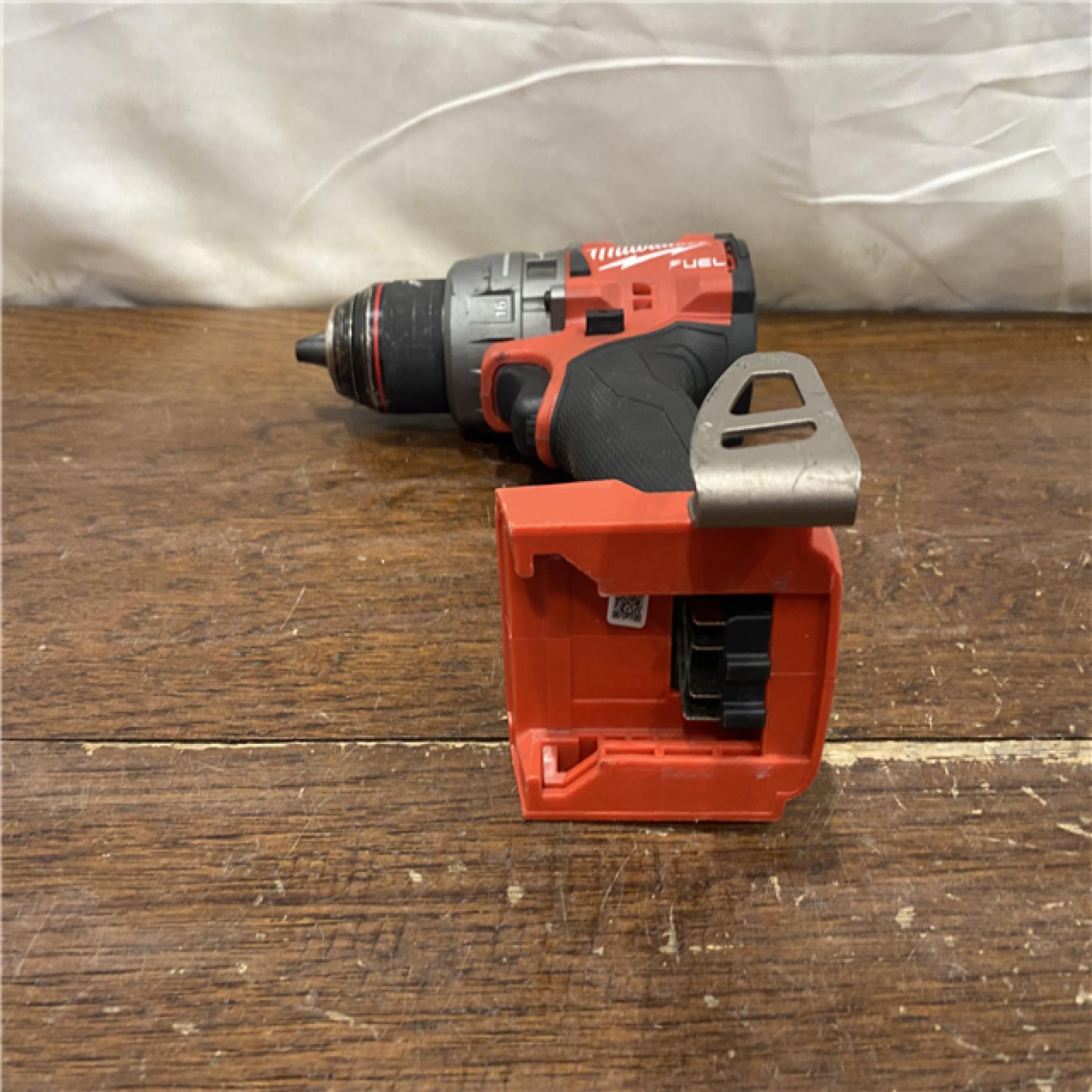 AS-IS Milwaukee 2904-20 12V 1/2  Hammer Drill/ Driver