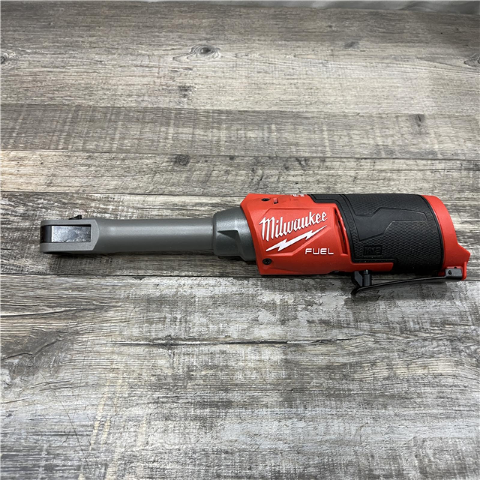 AS-IS Milwaukee FUEL INSIDER 12V Lithium-Ion Brushless Cordless 1/4 in. - 3/8 in. Extended Reach Box Ratchet (Tool-Only)