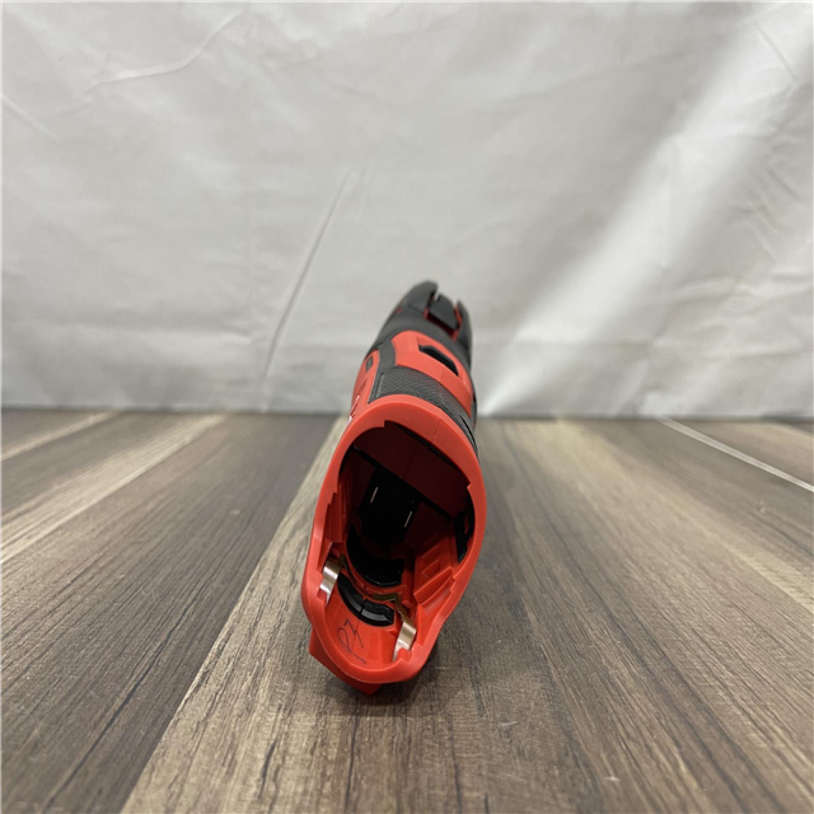 AS-IS Milwaukee M12 FUEL 12V Lithium-Ion Cordless Oscillating Multi-Tool Kit with 4.0 Ah Battery