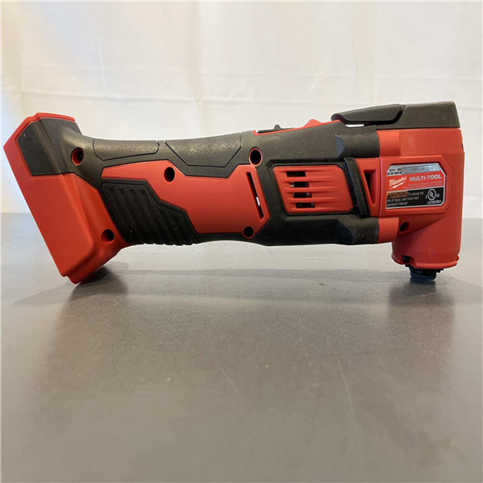 AS-IS - Milwaukee M18 Lithium-Ion Cordless Multi-Tool (Tool Only)