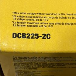 NEW - DEWALT 20V MAX Lithium-Ion Battery Kit with 5.0Ah and 2.0Ah Battery and Charger