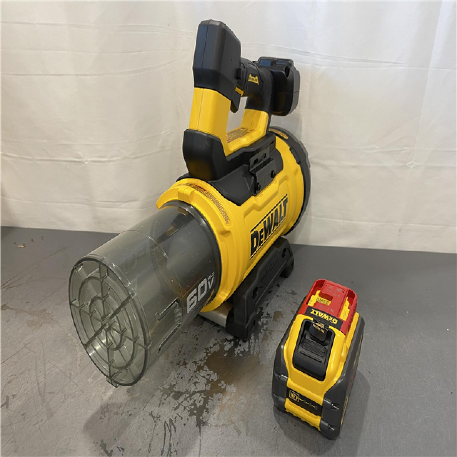 AS-IS - DEWALT FLEXVOLT 60V MAX 160 MPH 760 CFM Brushless Cordless Axial Blower Kit