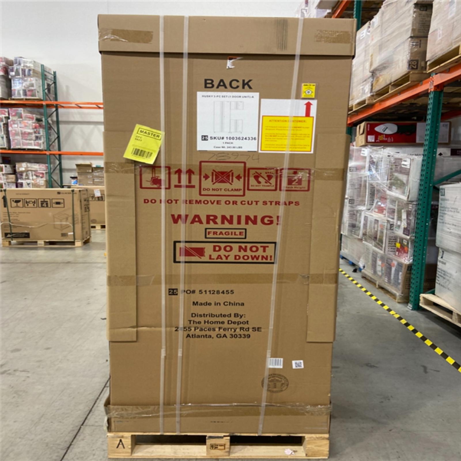 DALLAS LOCATION - Husky 4-Piece Regular Duty Welded Steel Garage Storage System in Black