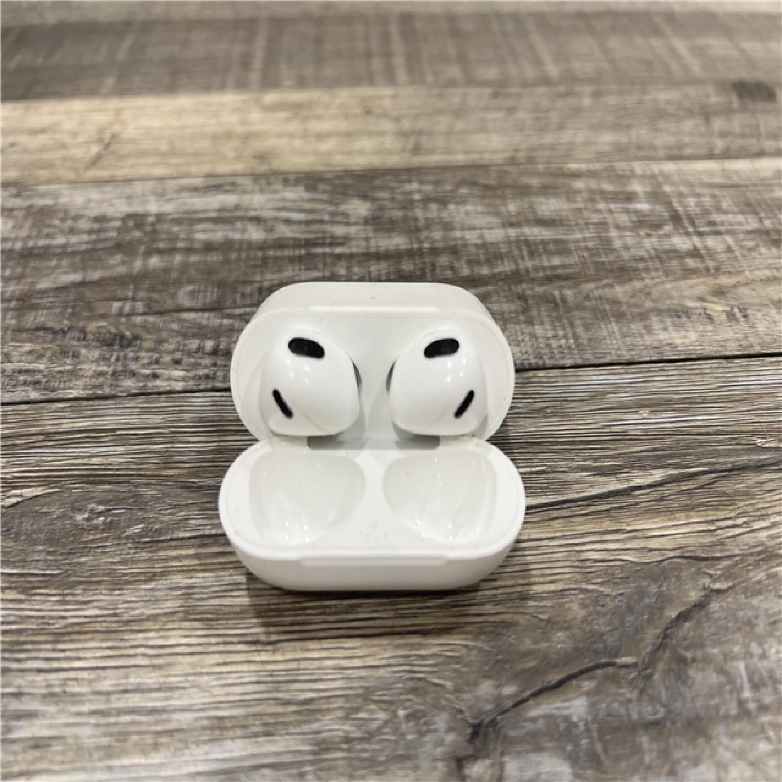 AS-IS AirPods (3rd Generation) with Lightning Charging Case