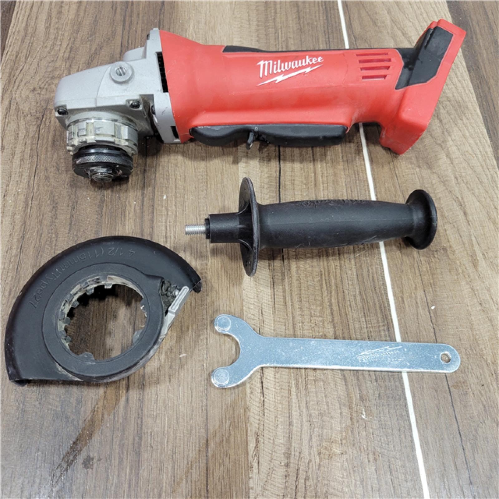 AS-IS Milwaukee 2880-20 M18 FUEL 18-Volt Lithium-Ion Brushless Cordless 4-1/2 in./5 in. Grinder W/Paddle Switch (Tool-Only)