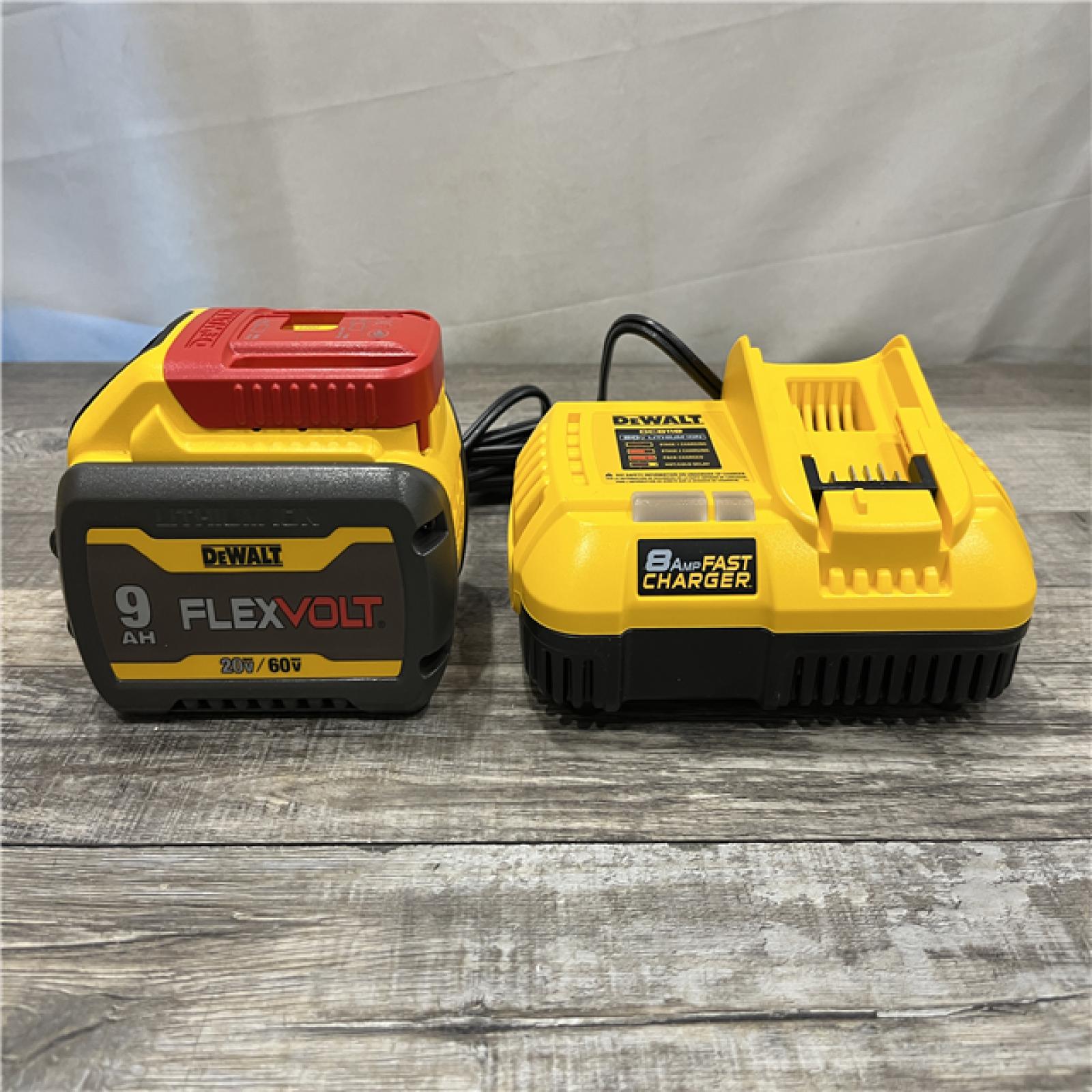 AS-IS DEWALT 20V/60V MAX FLEXVOLT Lithium-Ion 9.0Ah Battery and Charger Starter Kit