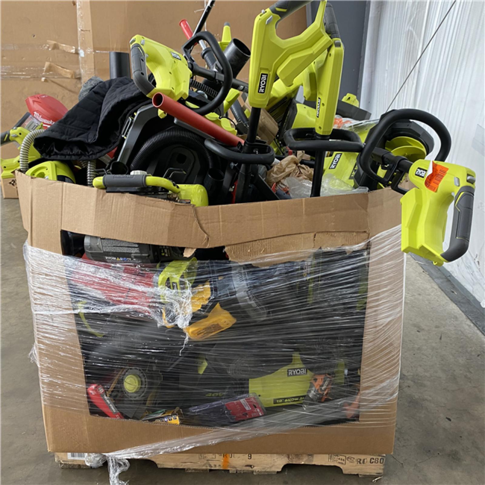 Houston Location AS IS - Tool Pallet