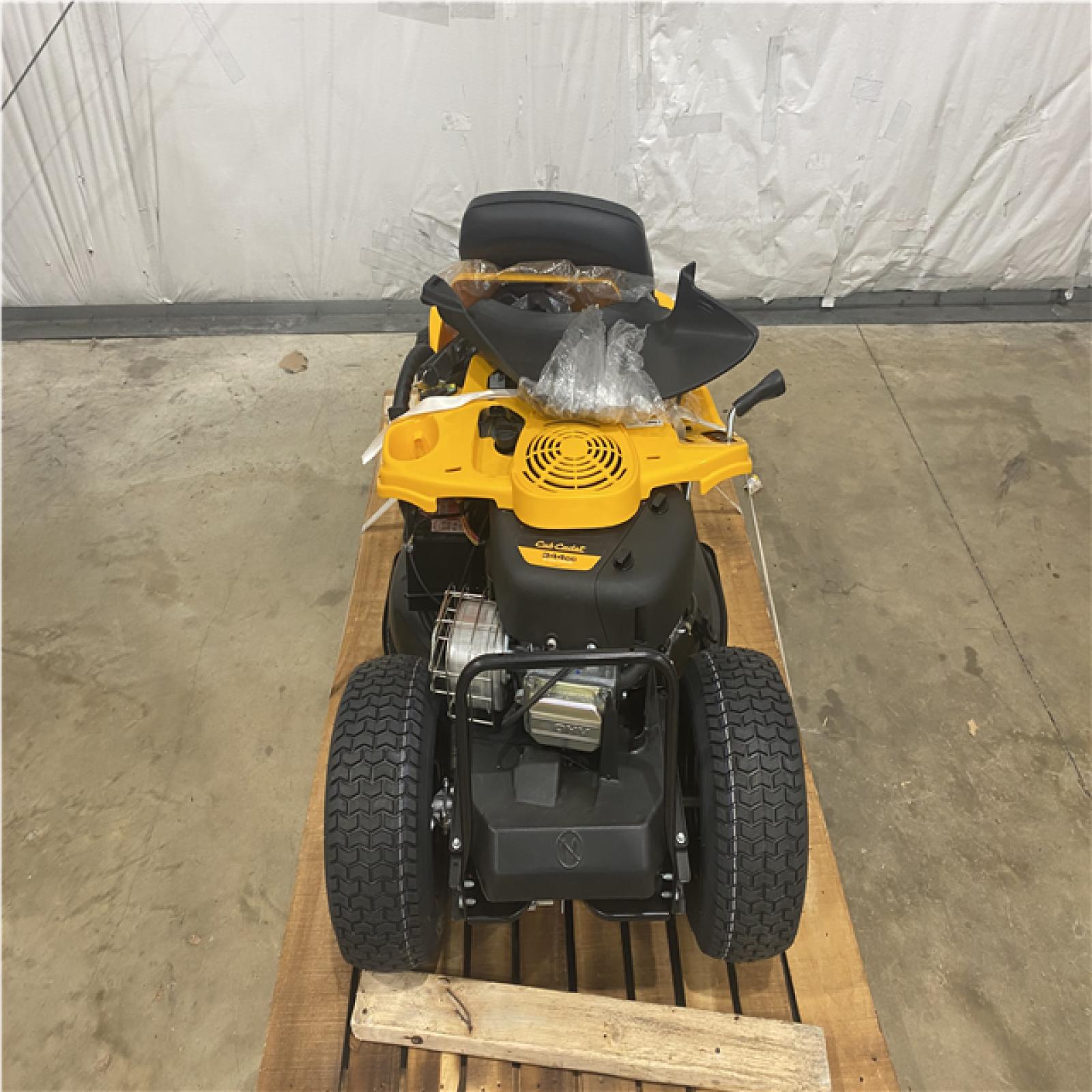 Houston Location - AS-IS Outdoor Power Equipment CUB CADET 30 IN SIT DOWN MOWER