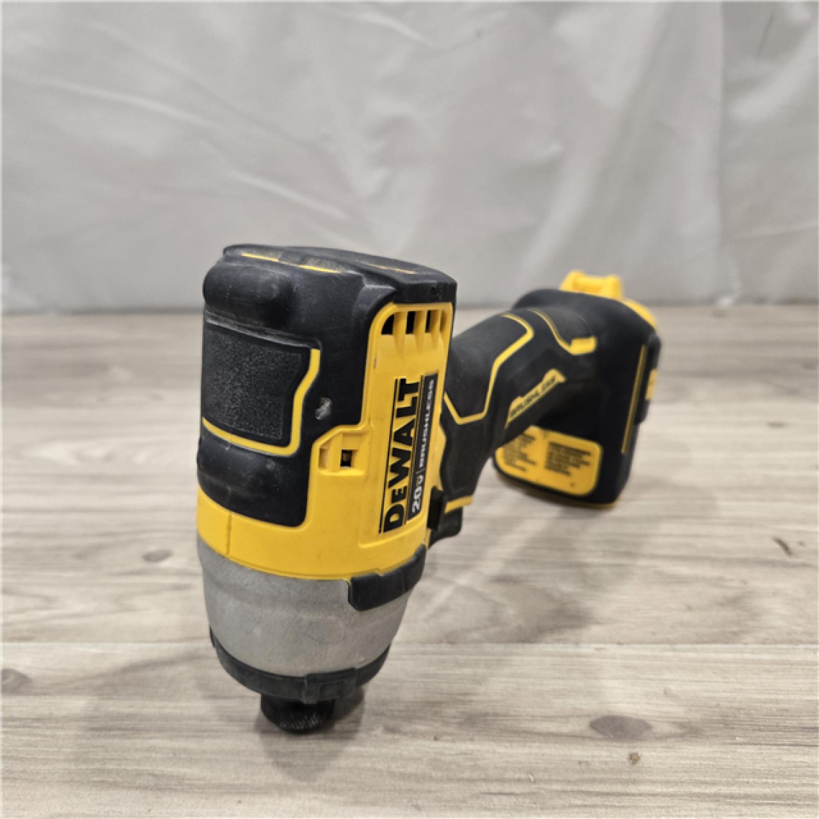 AS-IS DeWALT ATOMIC 20V MAX Cordless Compact Impact Driver Kit