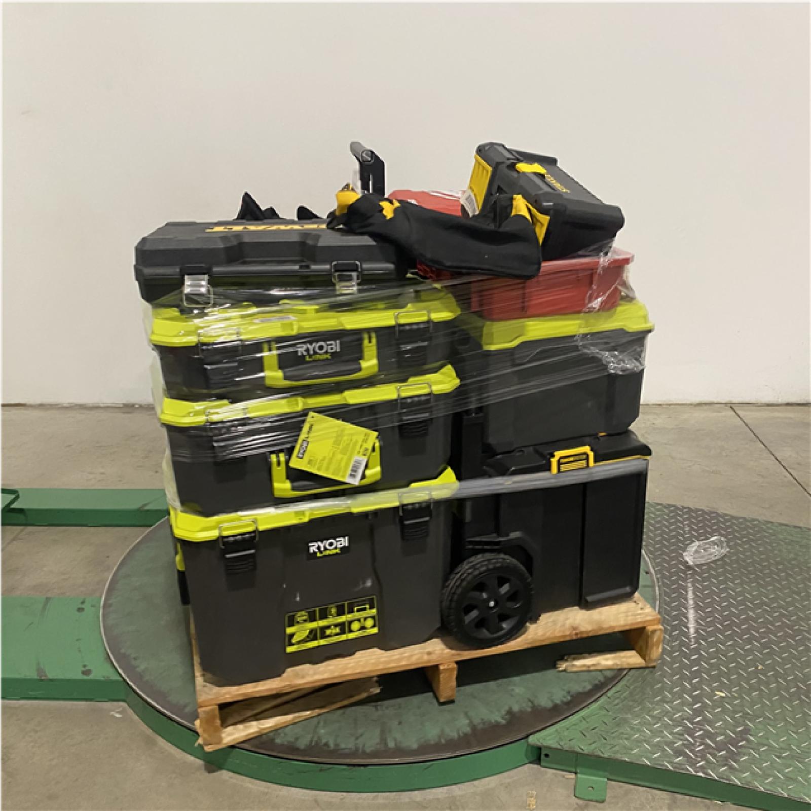 Dallas Location - As-Is Empty Case & Bag Pallet