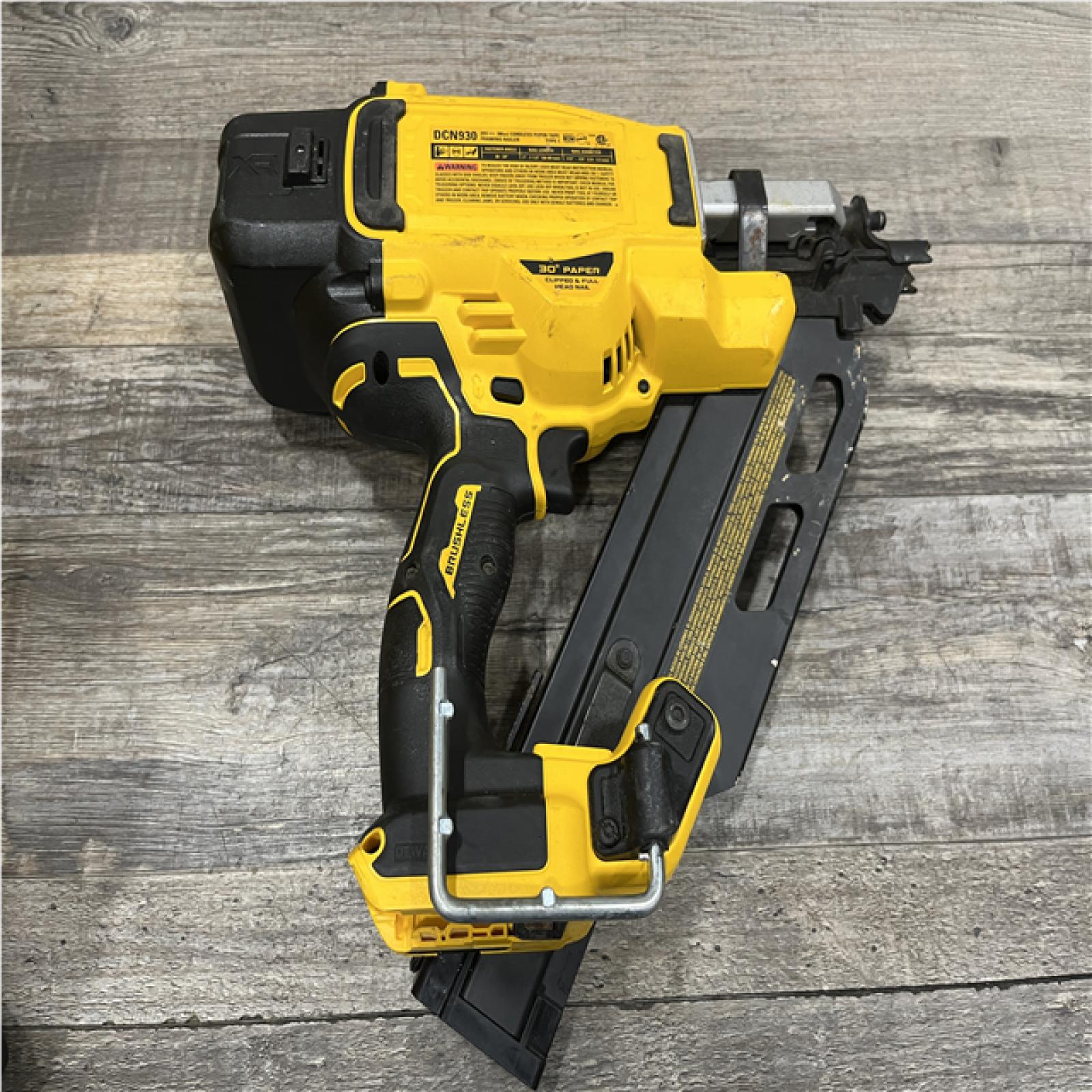 AS-IS DEWALT 20V 30 Degree Cordless Framing Nailer (Tool-Only)