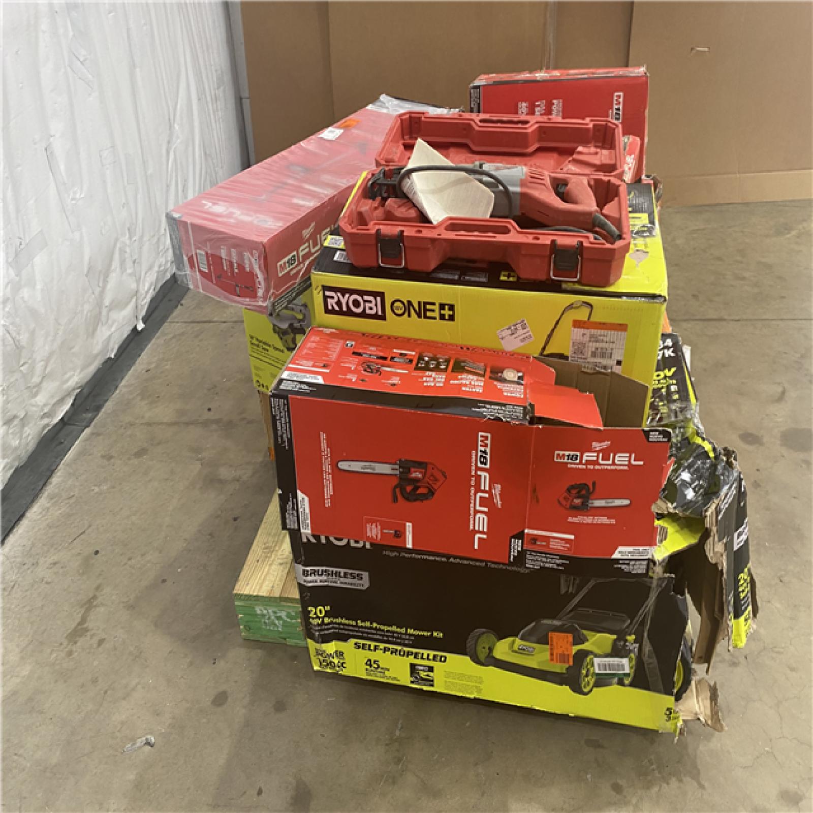 Houston Location AS IS - Tool Pallet