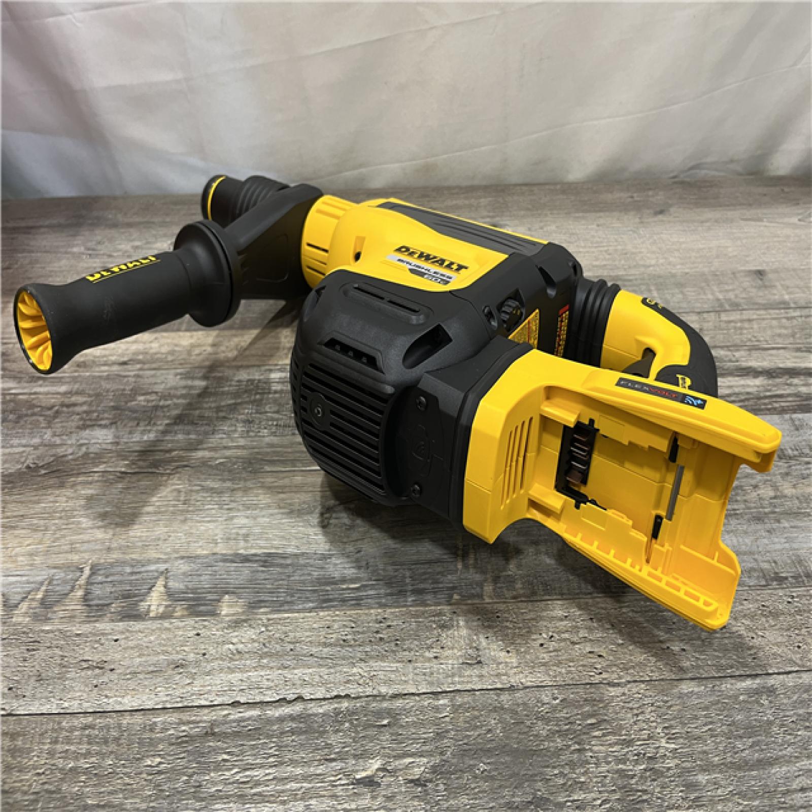 AS-IS DEWALT FLEXVOLT 60V MAX Lithium-Ion Brushless Cordless 1-3/4 in. SDS MAX Combination Rotary Hammer (Tool Only)