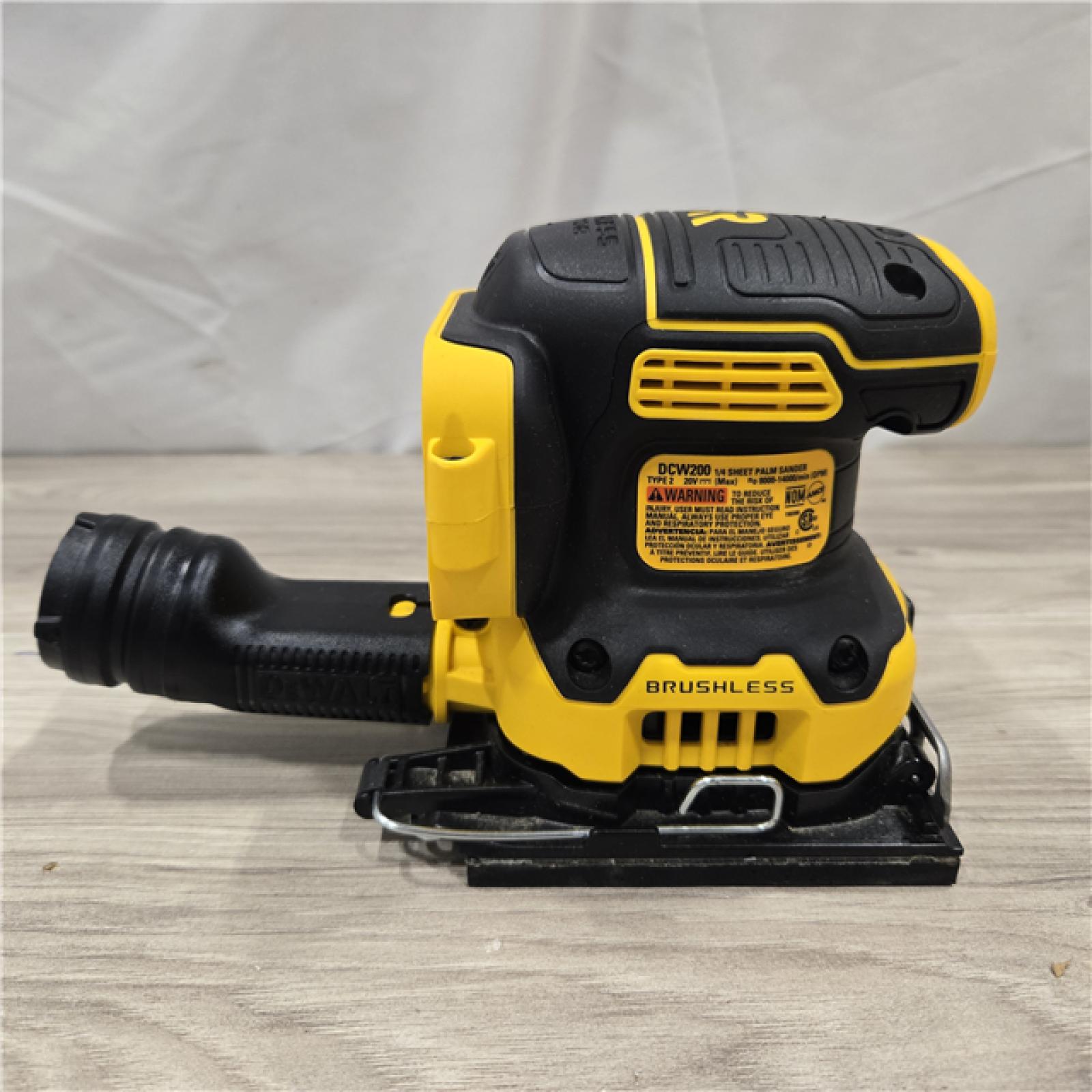 AS-IS DEWALT 20V MAX XR Cordless 1/4 Sheet Variable Speed Sander (Tool Only)