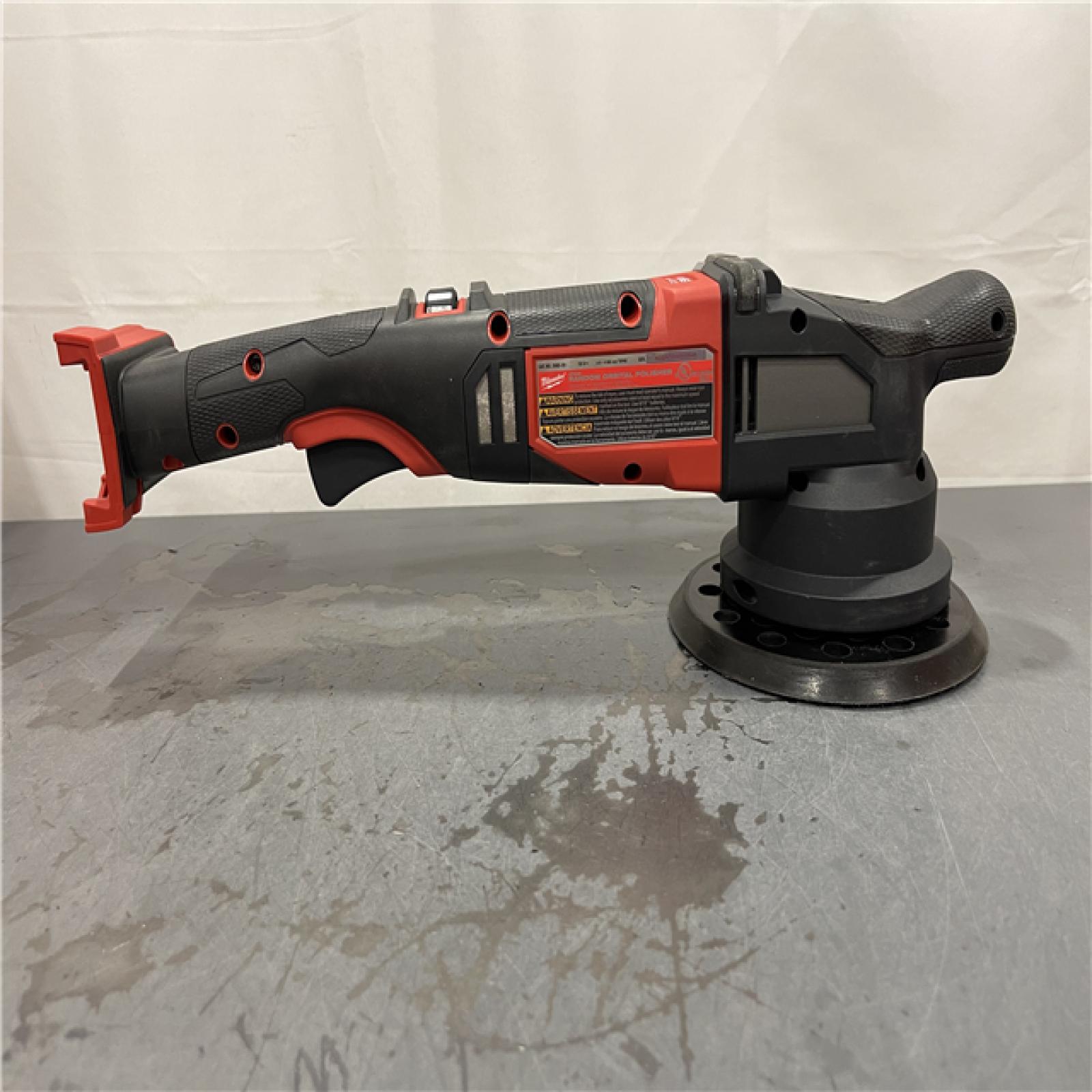 AS-IS - Milwaukee M18 FUEL18V Lithium-Ion Brushless Cordless 15MM DA Polisher