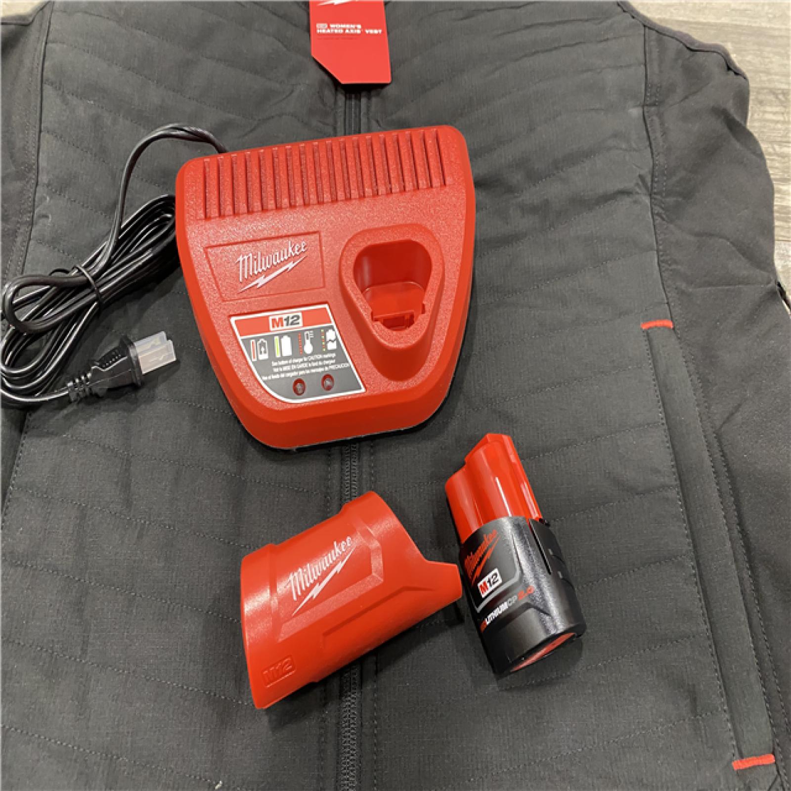 AS-IS Milwaukee Women's X-Large 12V Lithium-Ion Cordless AXIS Black Heated Vest Kit