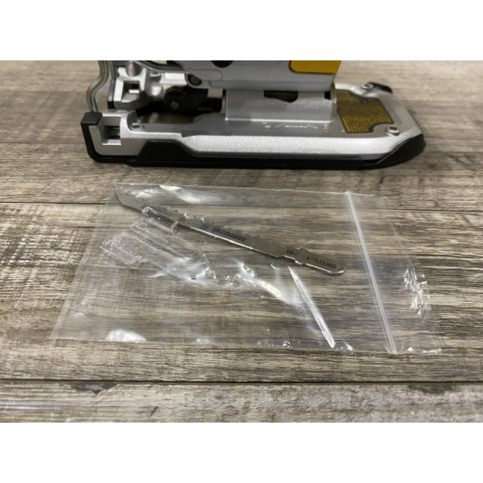 AS-IS DEWALT 20V MAX XR Cordless Brushless Jigsaw (Tool Only)