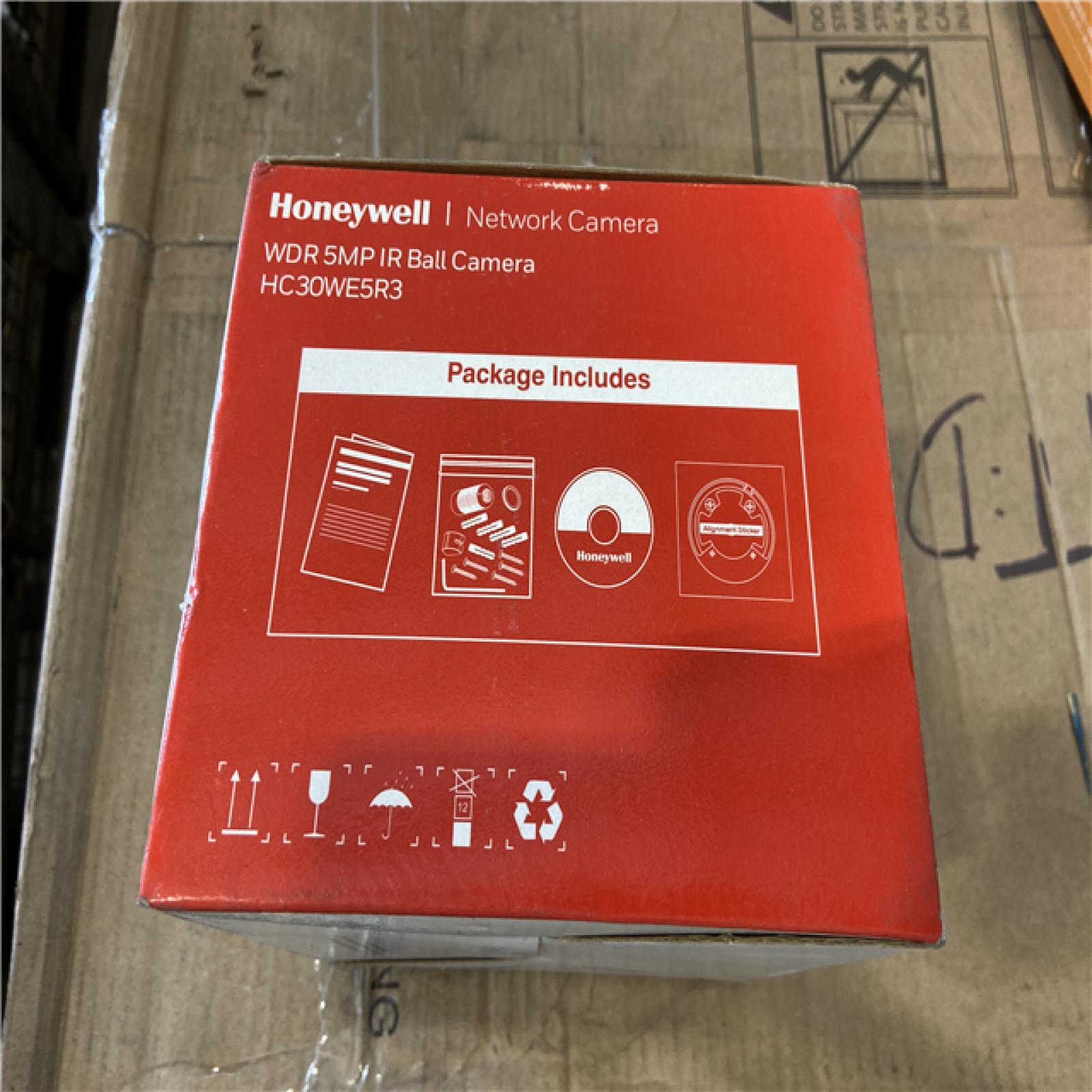 NEW! - Honeywell HC35W25R3 35 Series 5MP IR Fixed Micro WDR IP Dome Camera, 2.8mm Lens, White