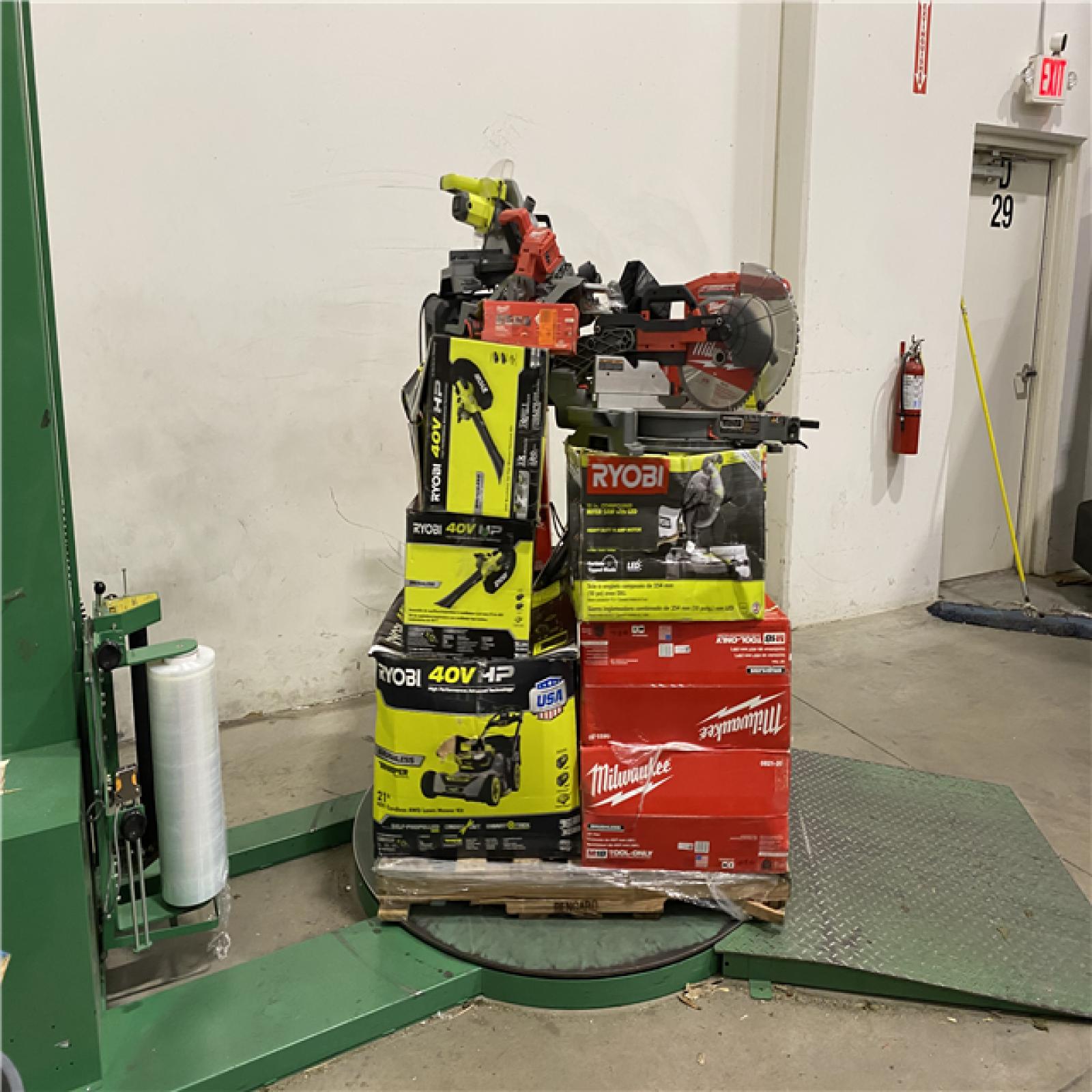 Dallas Location - As-Is Tool Pallet