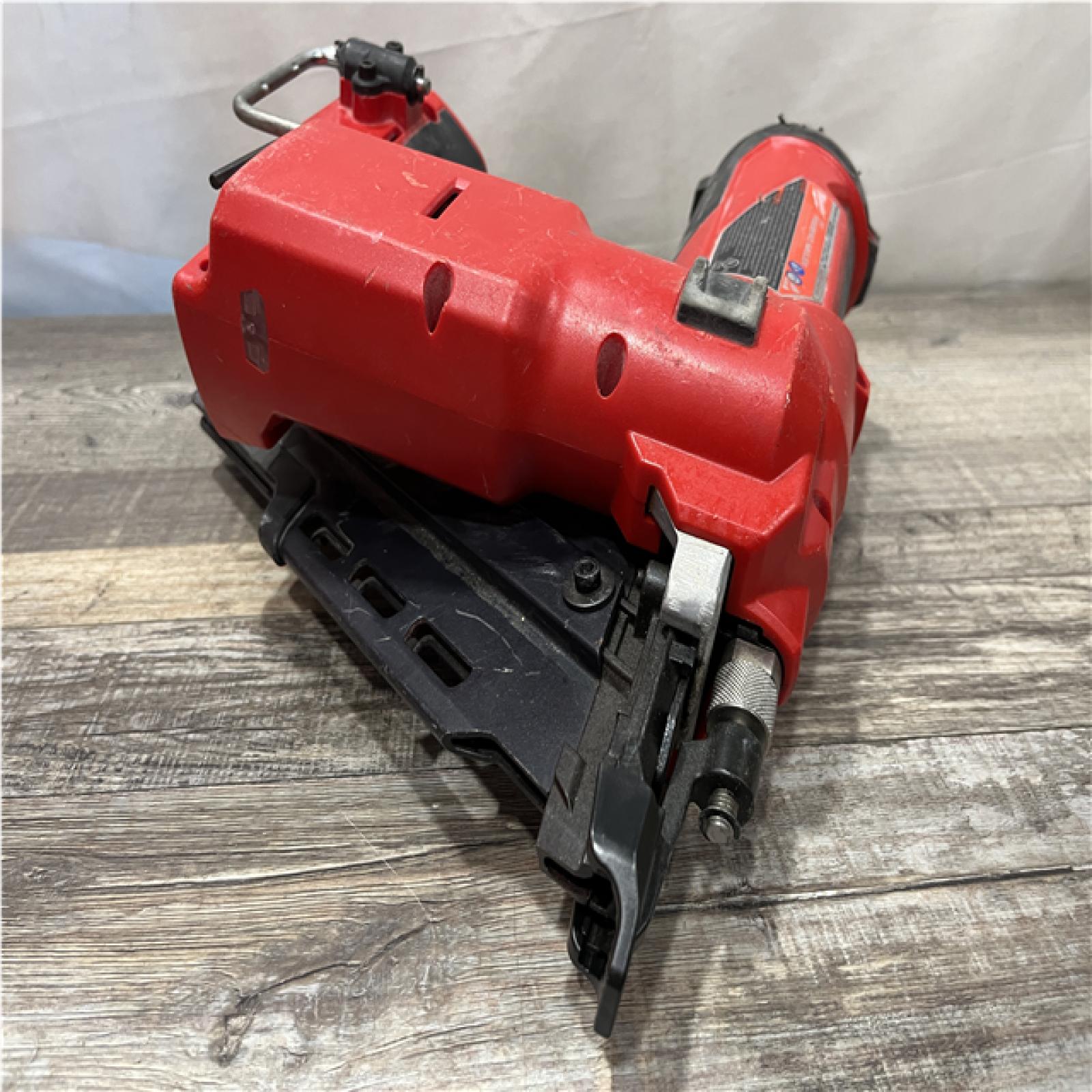 AS-IS Milwaukee FUEL 3-1/2 in. 18-Volt 30-Degree Lithium-Ion Brushless Cordless Framing Nailer (Tool-Only)