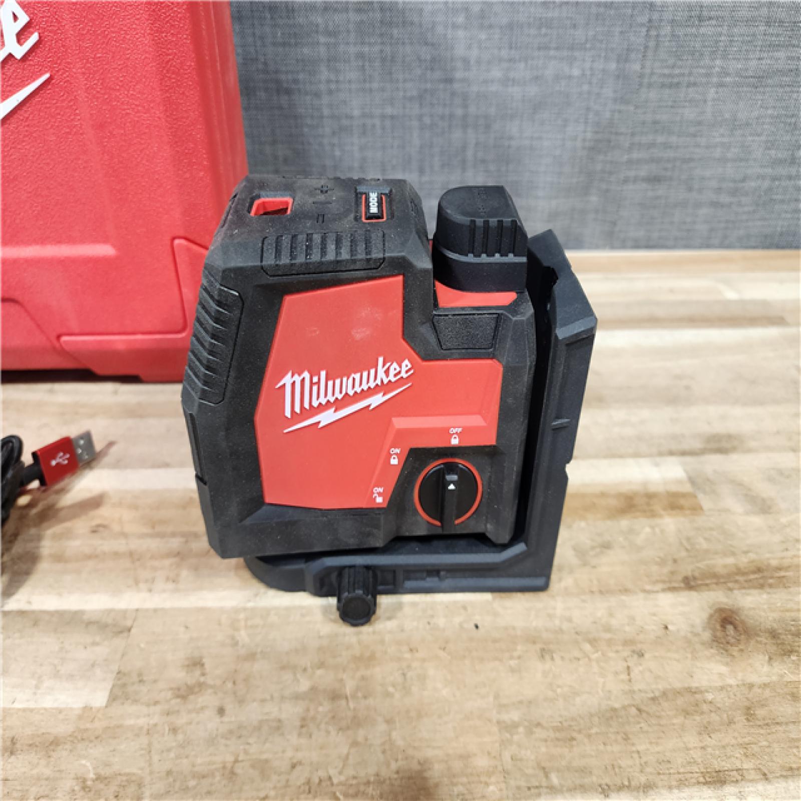 HOUSTON LOCATION - AS-IS Milwaukee Green 100 ft. Cross Line and Plumb Points Rechargeable Laser Level with REDLITHIUM Lithium-Ion