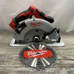 AS-IS Milwaukee 18V Lithium-Ion Brushless Cordless 7-1/4 in. Circular Saw (Tool-Only)