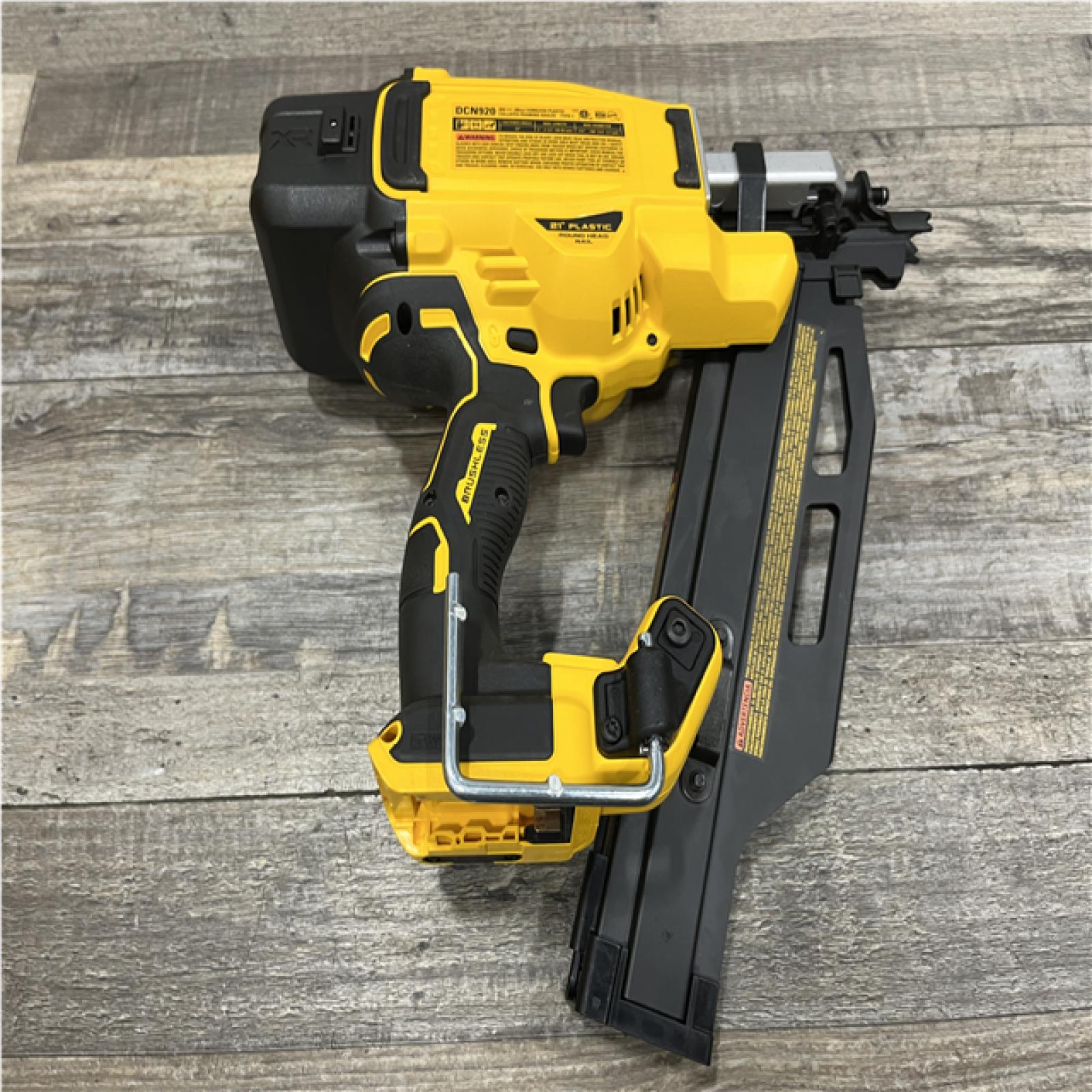 AS-IS DEWALT 20-Volt 21° Cordless Framing Nailer (Tool-Only)