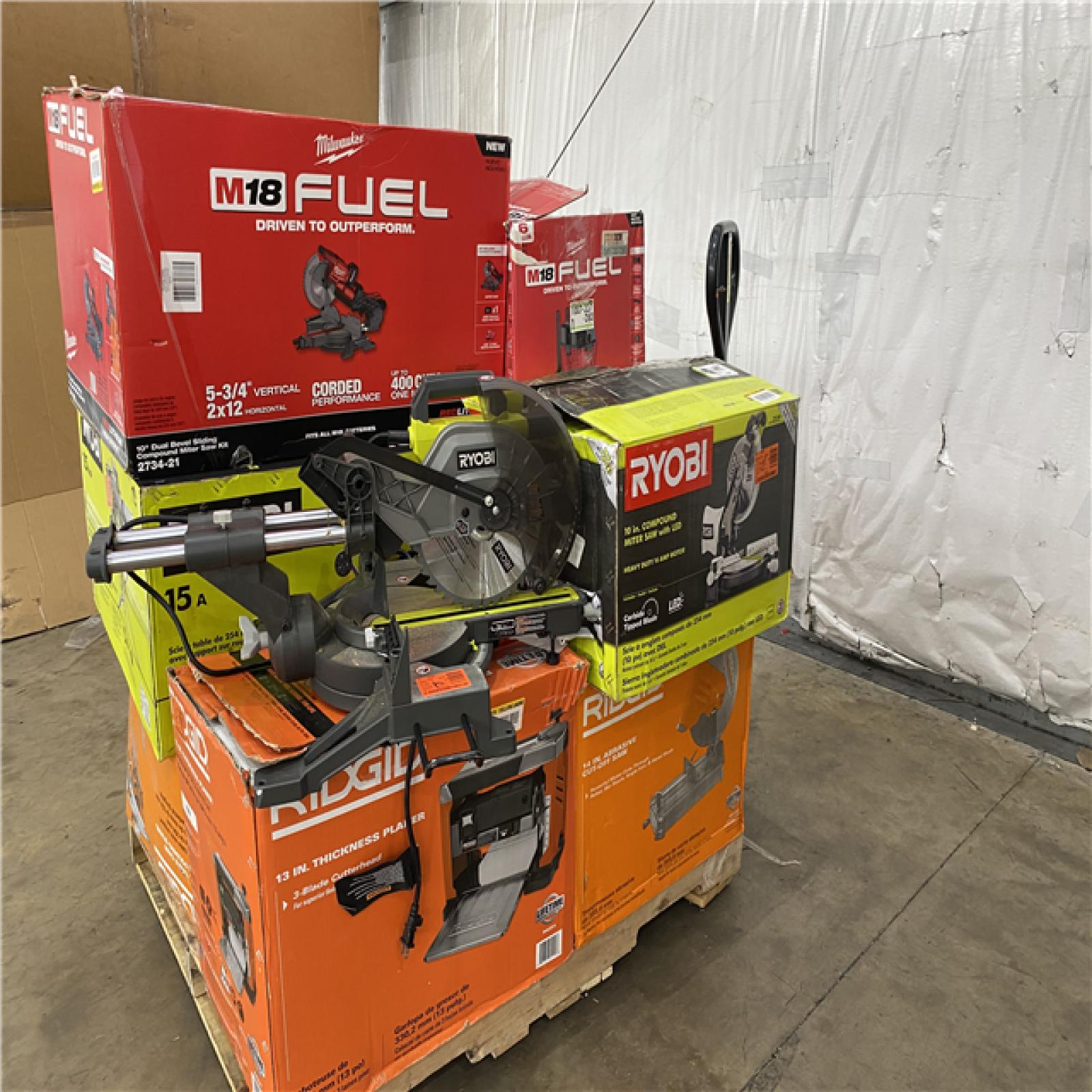 Houston Location AS IS - Tool Pallet