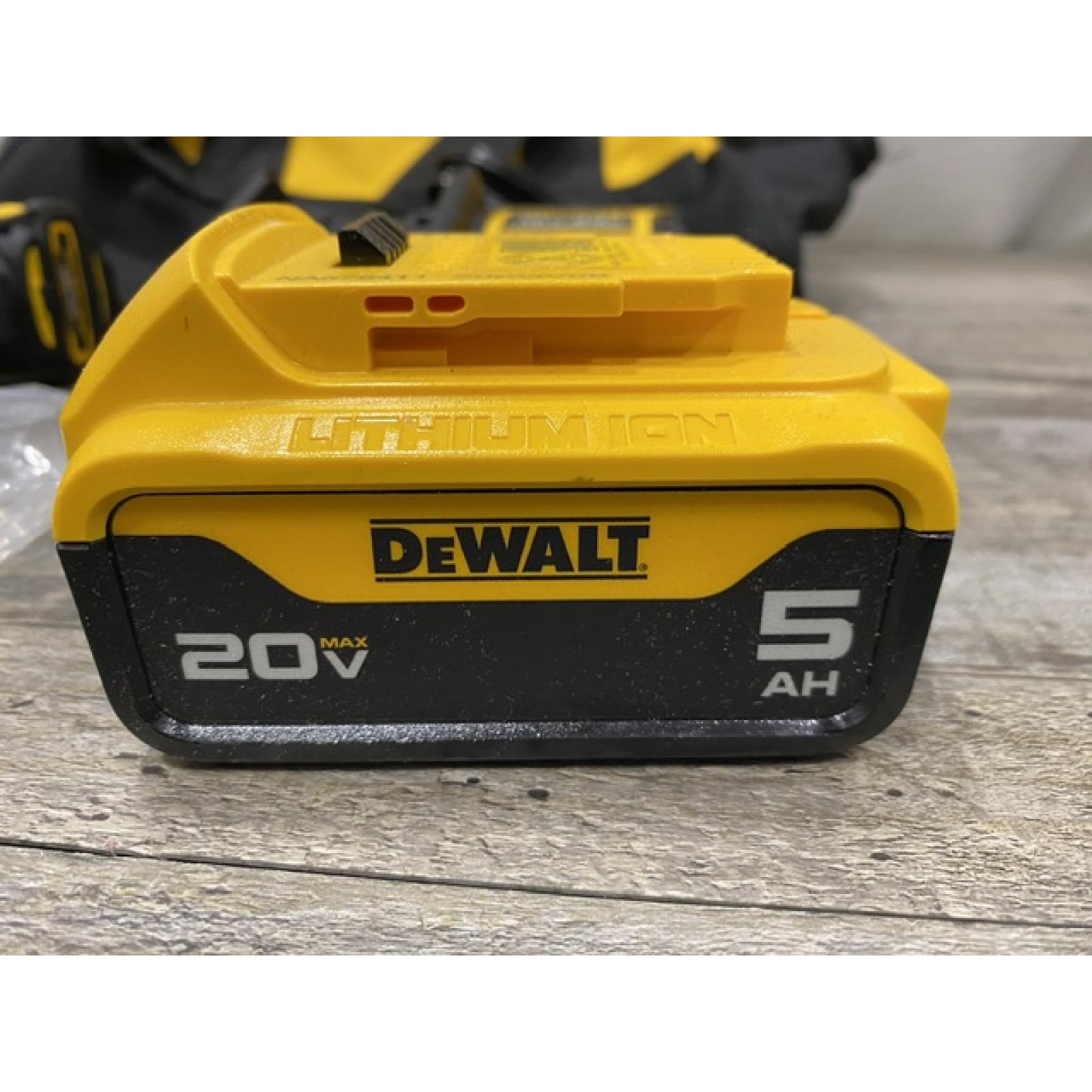 AS-IS DEWALT 20-Volt Maximum XR Lithium-Ion Cordless Brushless 1/4 in. 3-Speed Impact Driver Kit