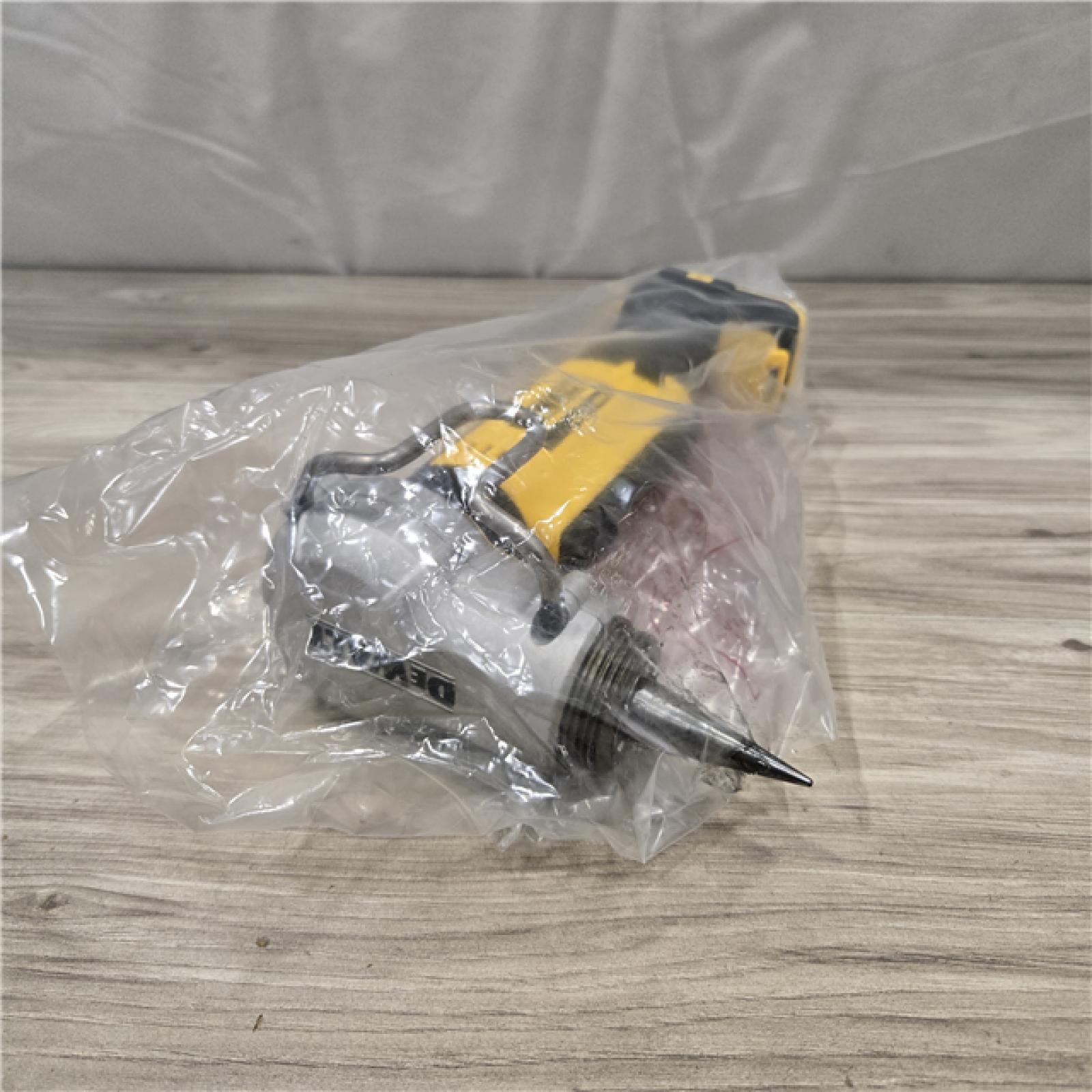 AS-IS DEWALT Cordless Expansion Tool (Tool-Only) 20V MAX 20V DCE400B