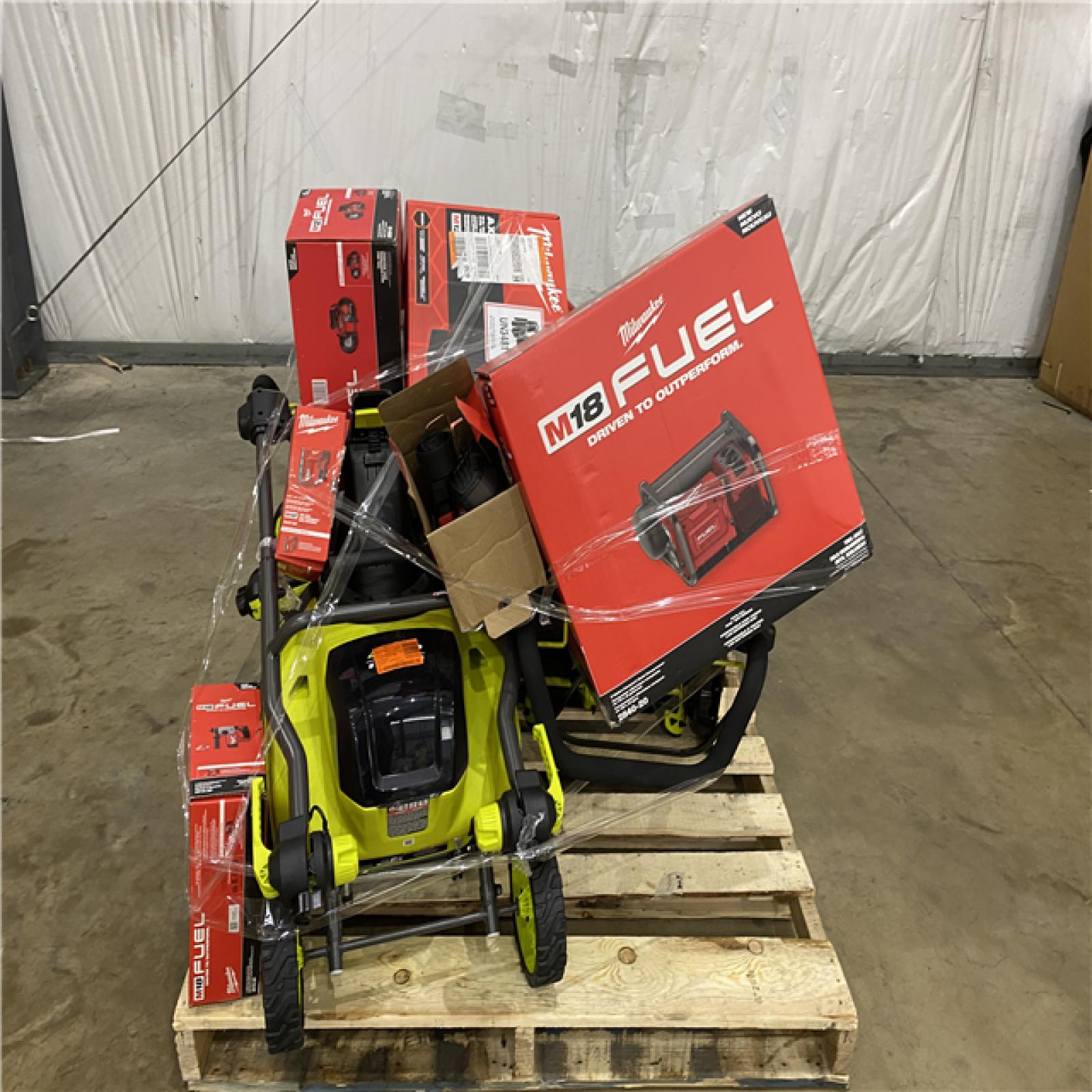 Houston Location AS IS - Tool Pallet