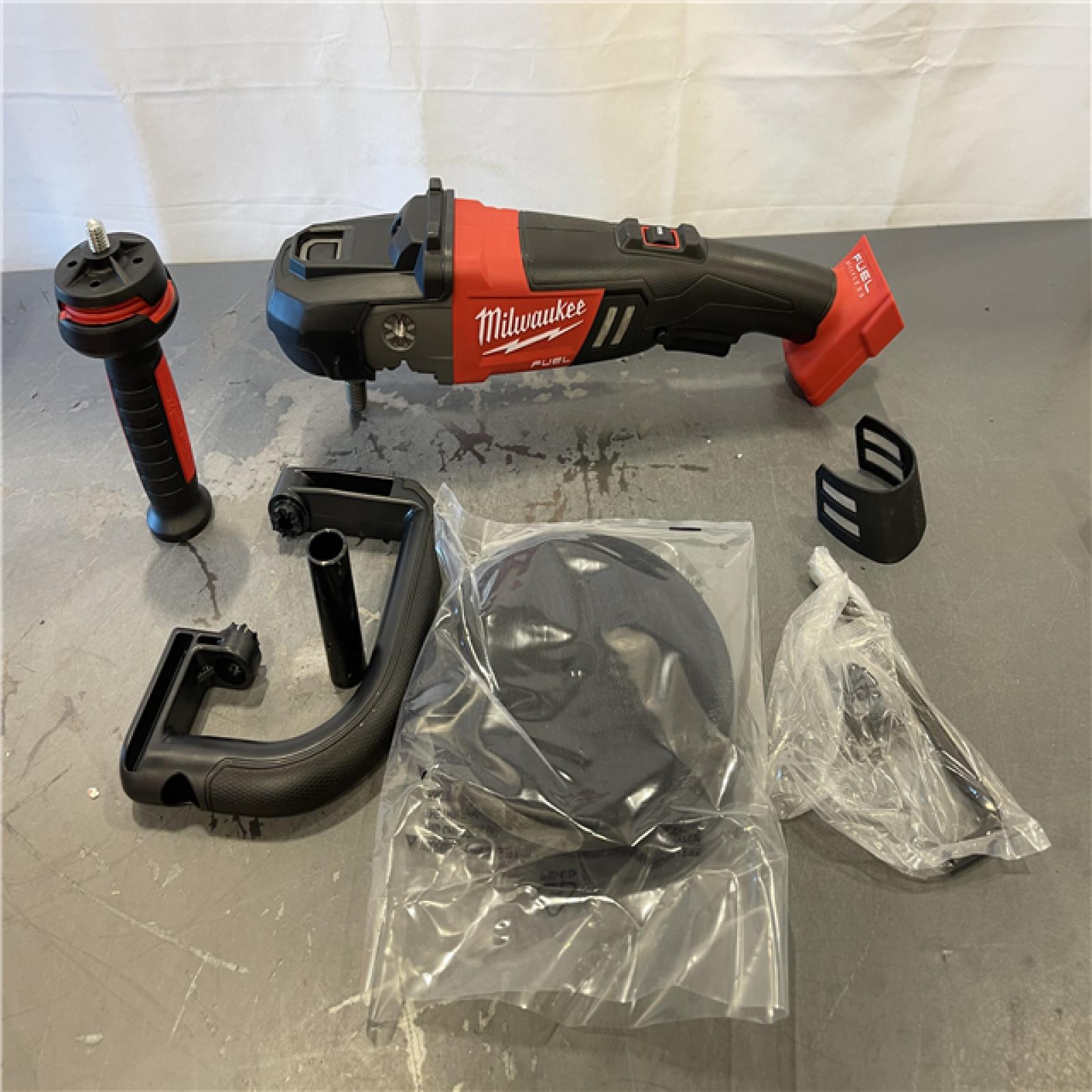 AS-IS - Milwaukee M18 FUEL 18V Lithium-Ion Brushless Cordless 7 -inch Variable Speed Polisher