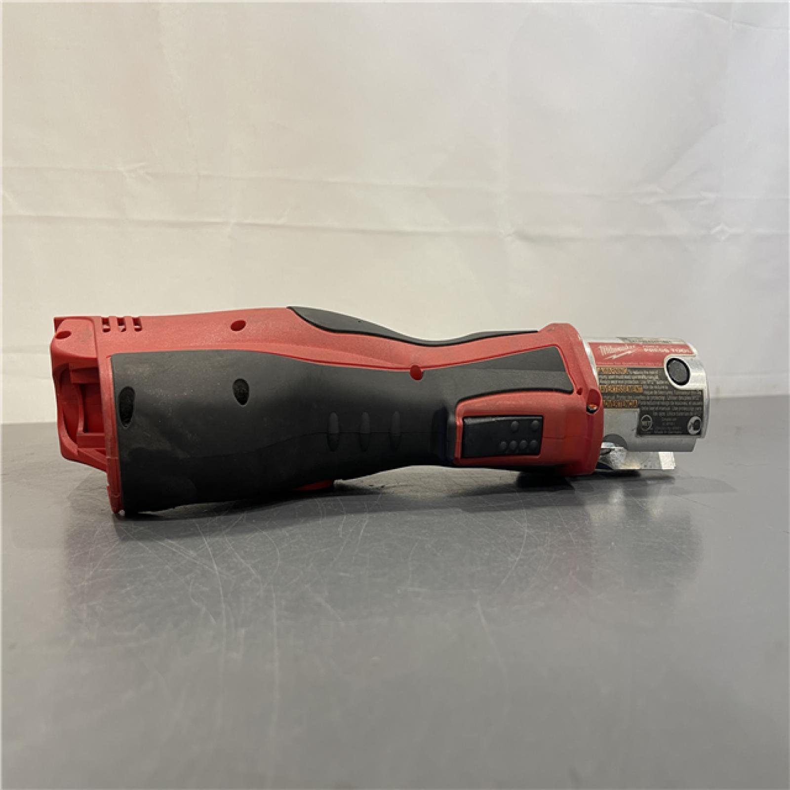AS-IS - MILWAUKEE 12-Volt Lithium-Ion Force Logic Cordless Press Tool Kit