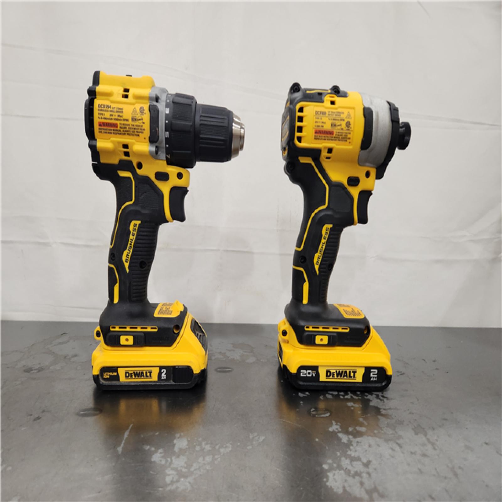 AS-IS- DEWALT ATOMIC 20-Volt MAX Lithium-Ion Cordless Combo Kit