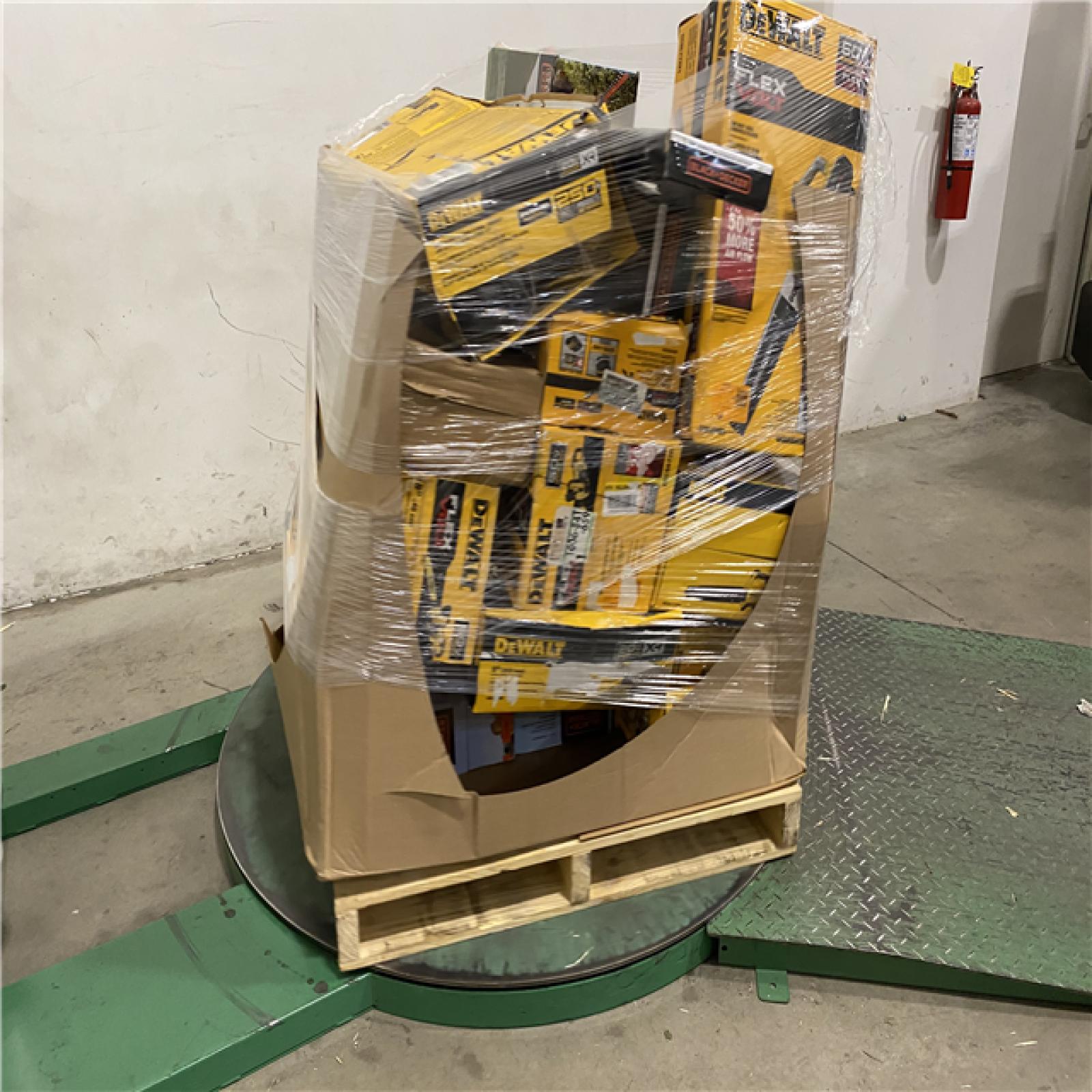 Dallas Location - As-Is DEWALT Tool Pallet